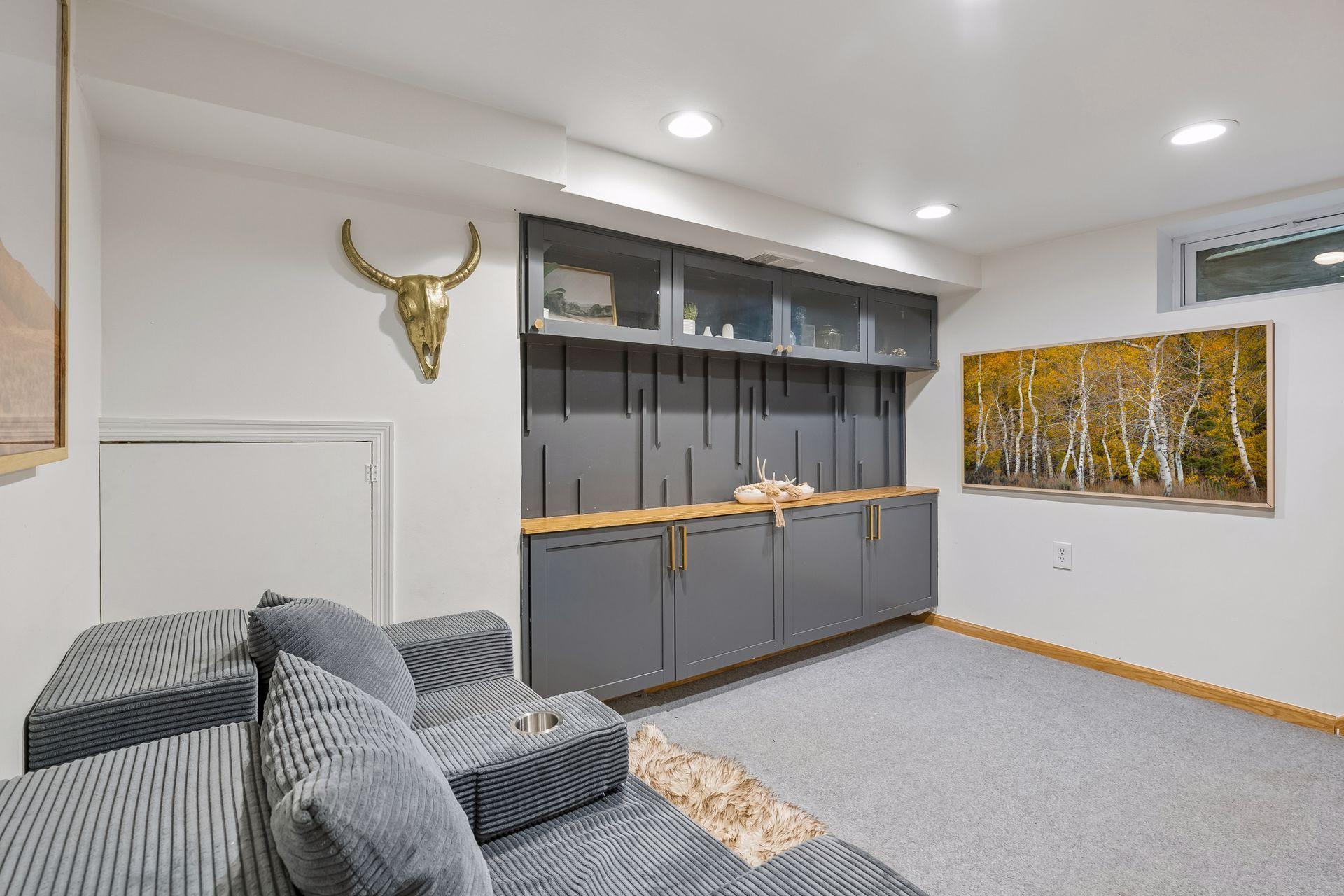View of Residential at 2510 22nd Street, Minneapolis MN 55405, Minneapolis (32 of 55) - Mike Wilen | Minnesota Team Real Estate