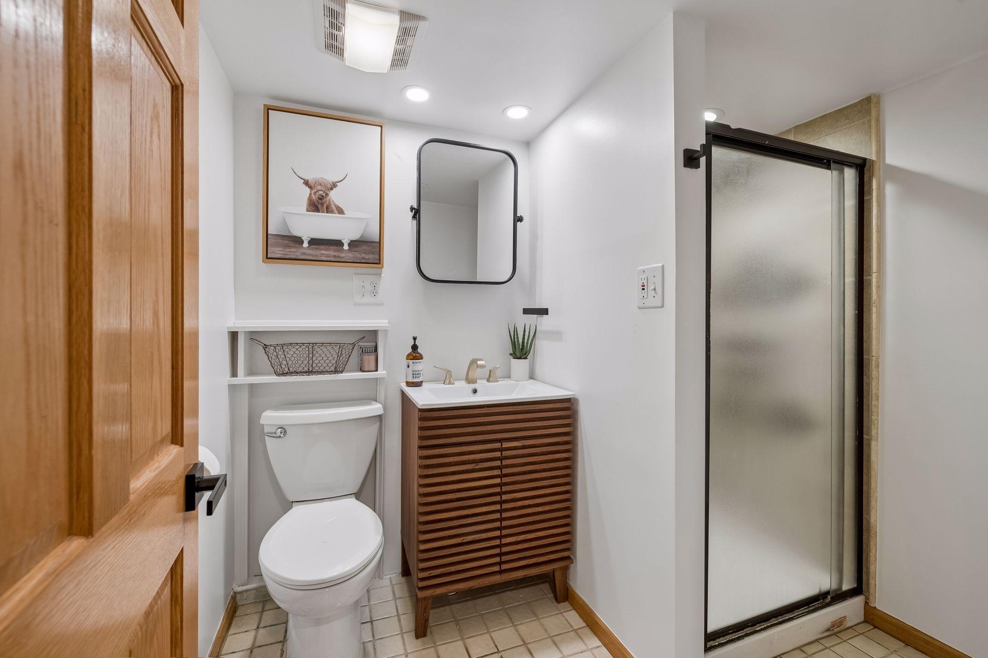 View of Residential at 2510 22nd Street, Minneapolis MN 55405, Minneapolis (36 of 55) - Mike Wilen | Minnesota Team Real Estate