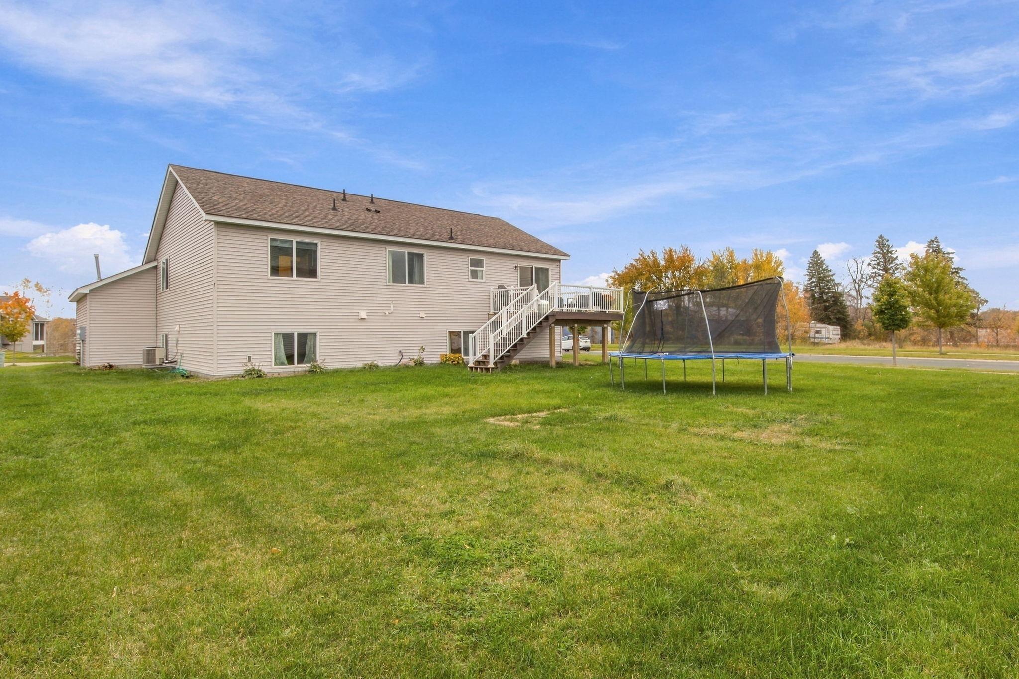 View of Residential at 813 Hickory Curve, Watertown MN 55388, Watertown (27 of 34) - Mike Wilen | Minnesota Team Real Estate