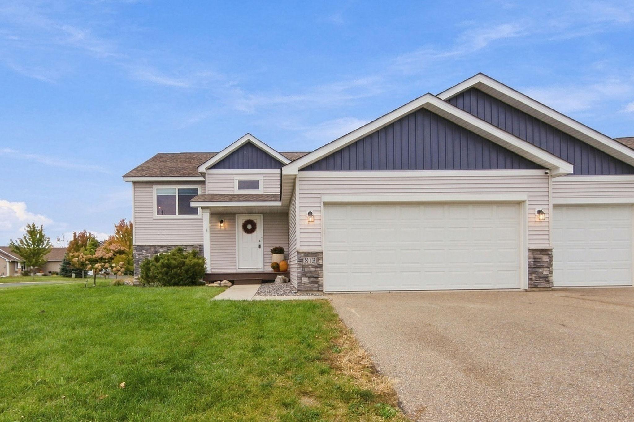 View of Single Family at 813 Hickory Curve, Watertown - Mike Wilen | Minnesota Team Real Estate