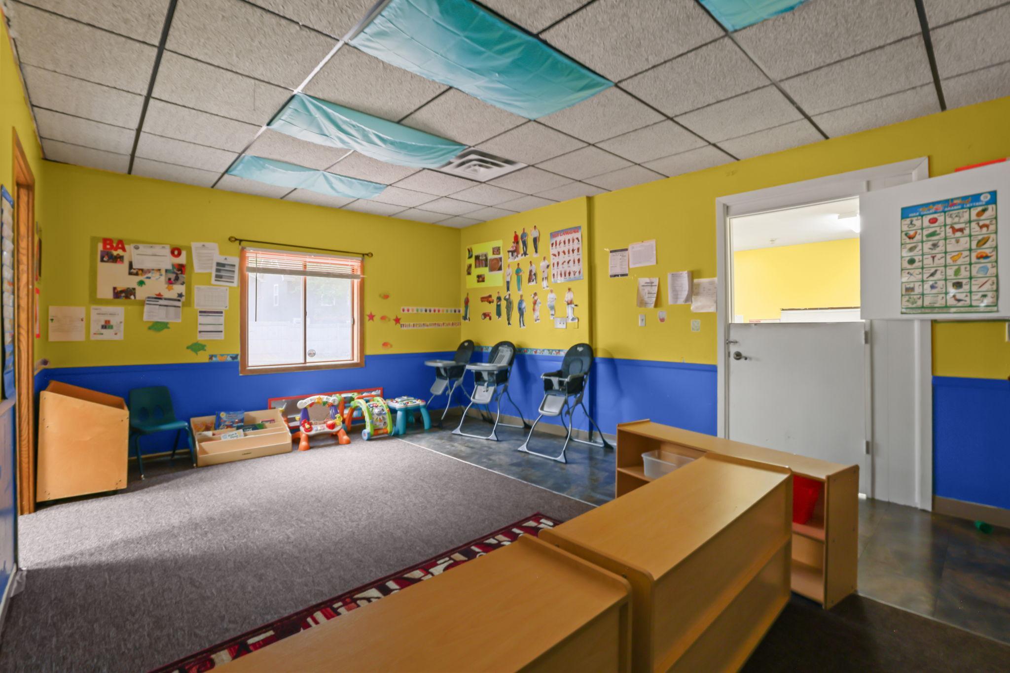 View of Commercial Sale at 4025 University Avenue, Columbia Heights MN 55421, Columbia Heights (18 of 24) - Mike Wilen | Minnesota Team Real Estate