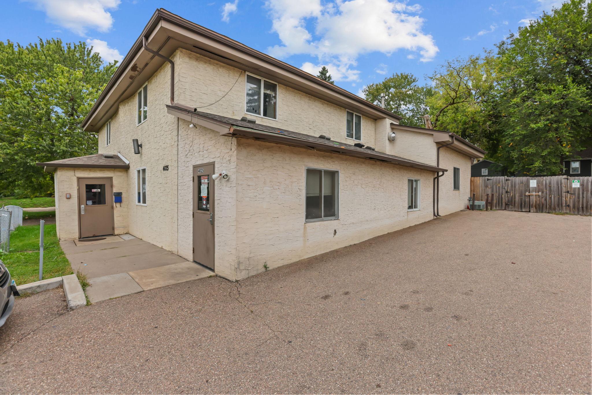 View of Commercial Sale at 4025 University Avenue, Columbia Heights MN 55421, Columbia Heights (2 of 24) - Mike Wilen | Minnesota Team Real Estate