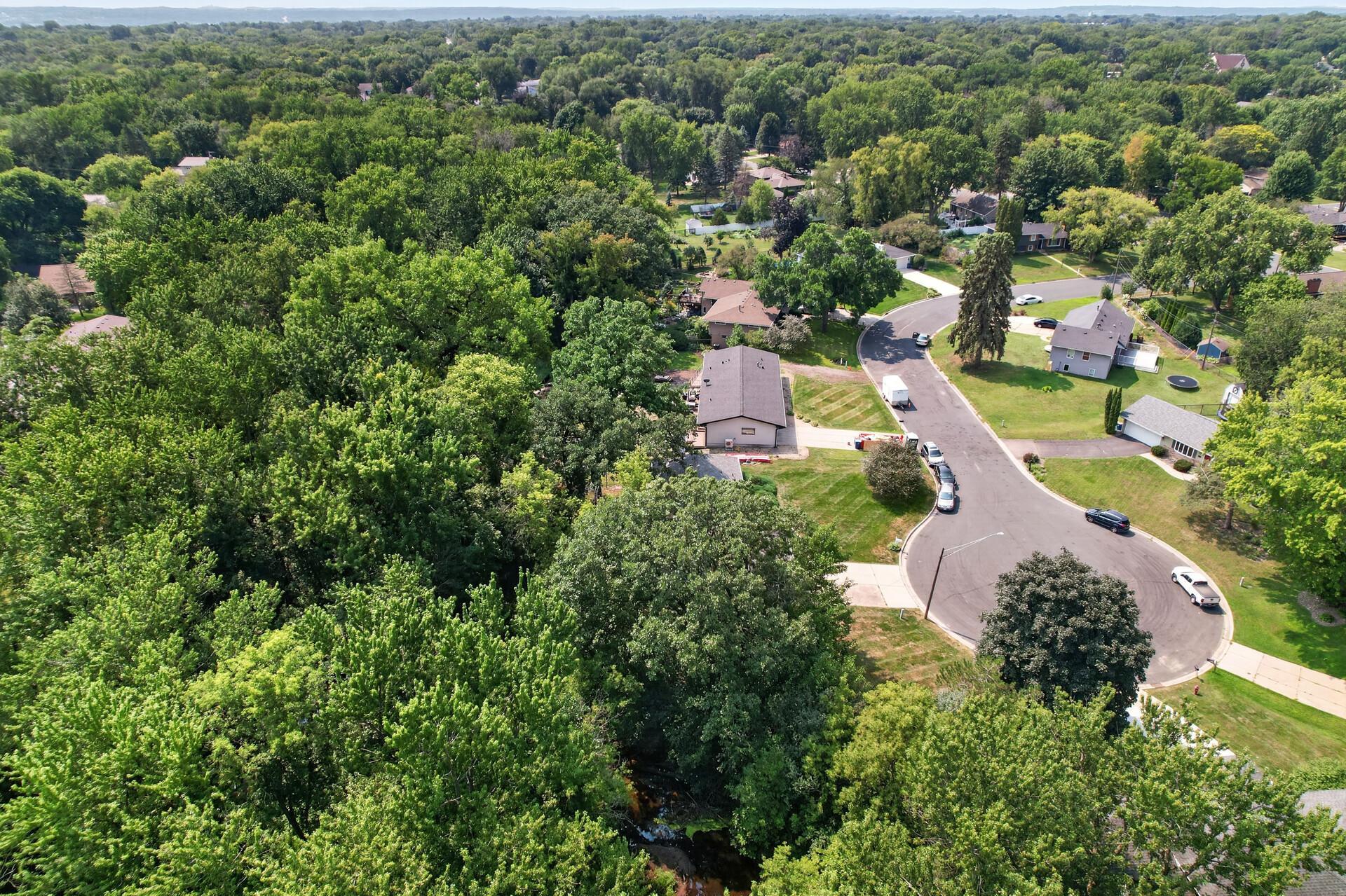 View of Residential at 9923 Brookside Circle, Bloomington MN 55431, Bloomington (65 of 70) - Mike Wilen | Minnesota Team Real Estate