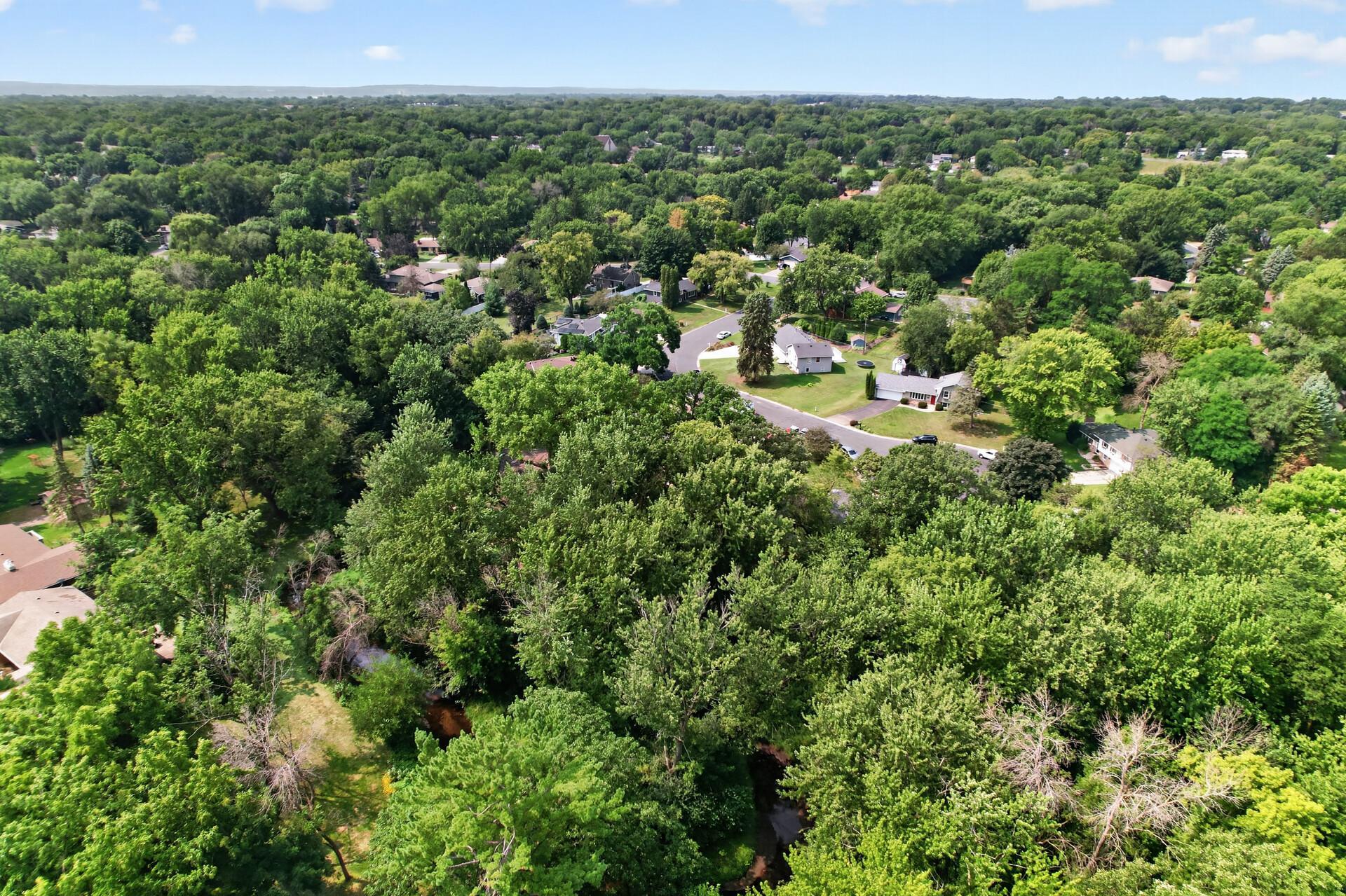 View of Residential at 9923 Brookside Circle, Bloomington MN 55431, Bloomington (56 of 70) - Mike Wilen | Minnesota Team Real Estate