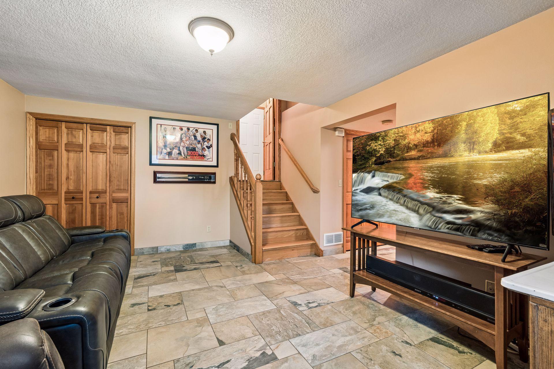 View of Residential at 2860 Ardmore Avenue, Medina MN 55359, Medina (52 of 68) - Mike Wilen | Minnesota Team Real Estate