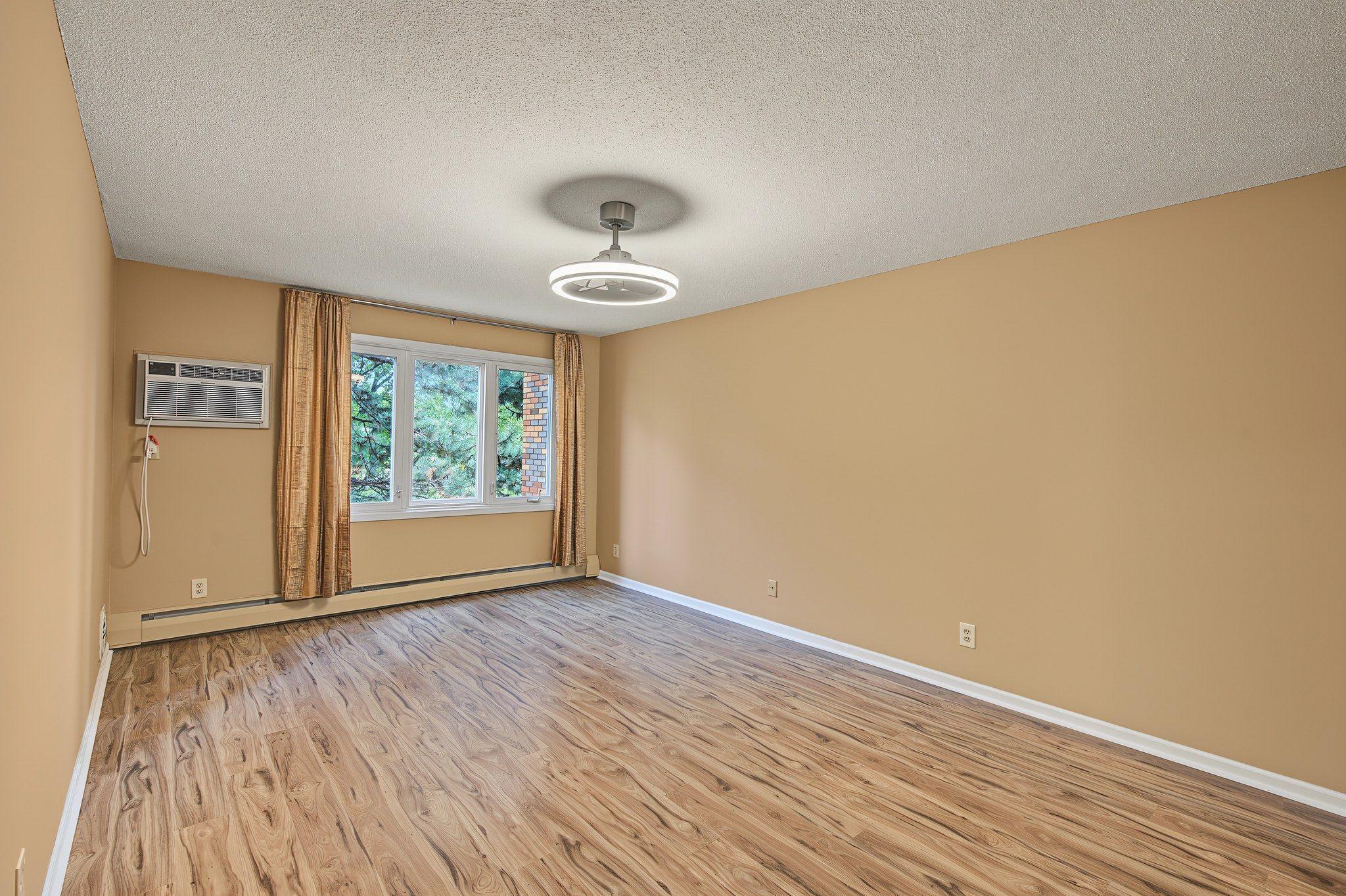 View of Residential at 3200 Virginia Avenue #215, Saint Louis Park MN 55426, Saint Louis Park (11 of 32) - Mike Wilen | Minnesota Team Real Estate