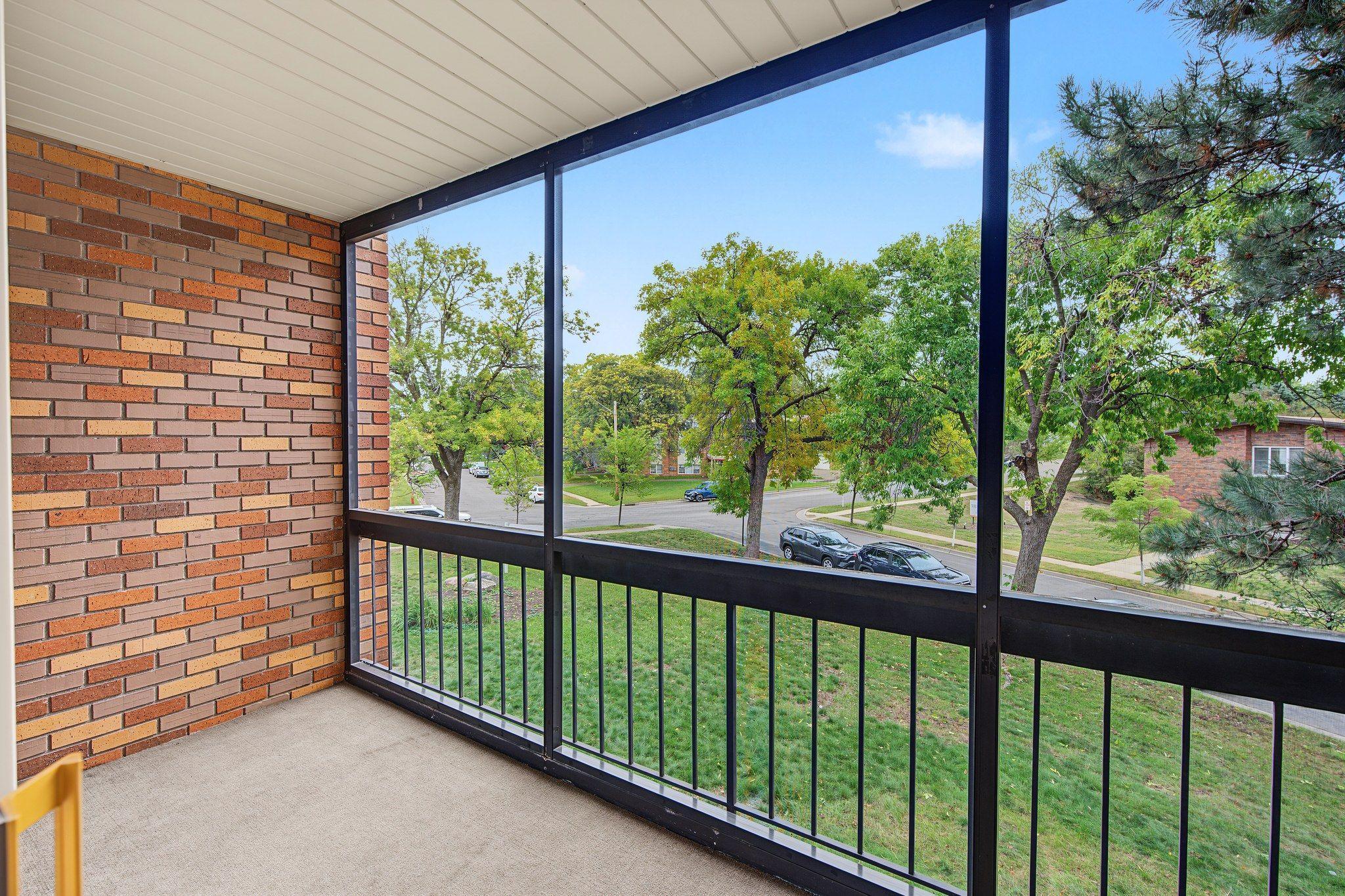 View of Residential at 3200 Virginia Avenue #215, Saint Louis Park MN 55426, Saint Louis Park (21 of 32) - Mike Wilen | Minnesota Team Real Estate