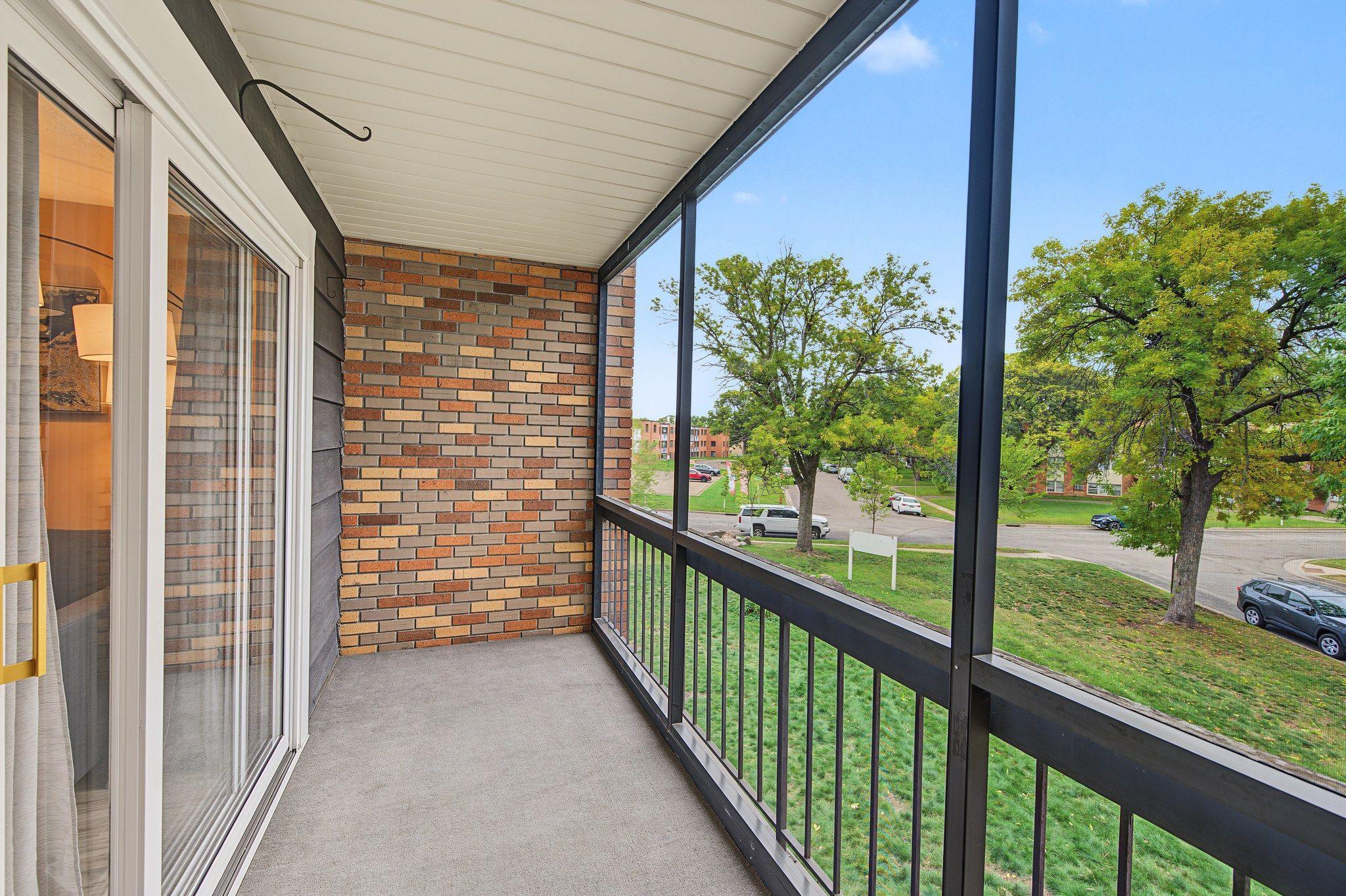 View of Residential at 3200 Virginia Avenue #215, Saint Louis Park MN 55426, Saint Louis Park (20 of 32) - Mike Wilen | Minnesota Team Real Estate
