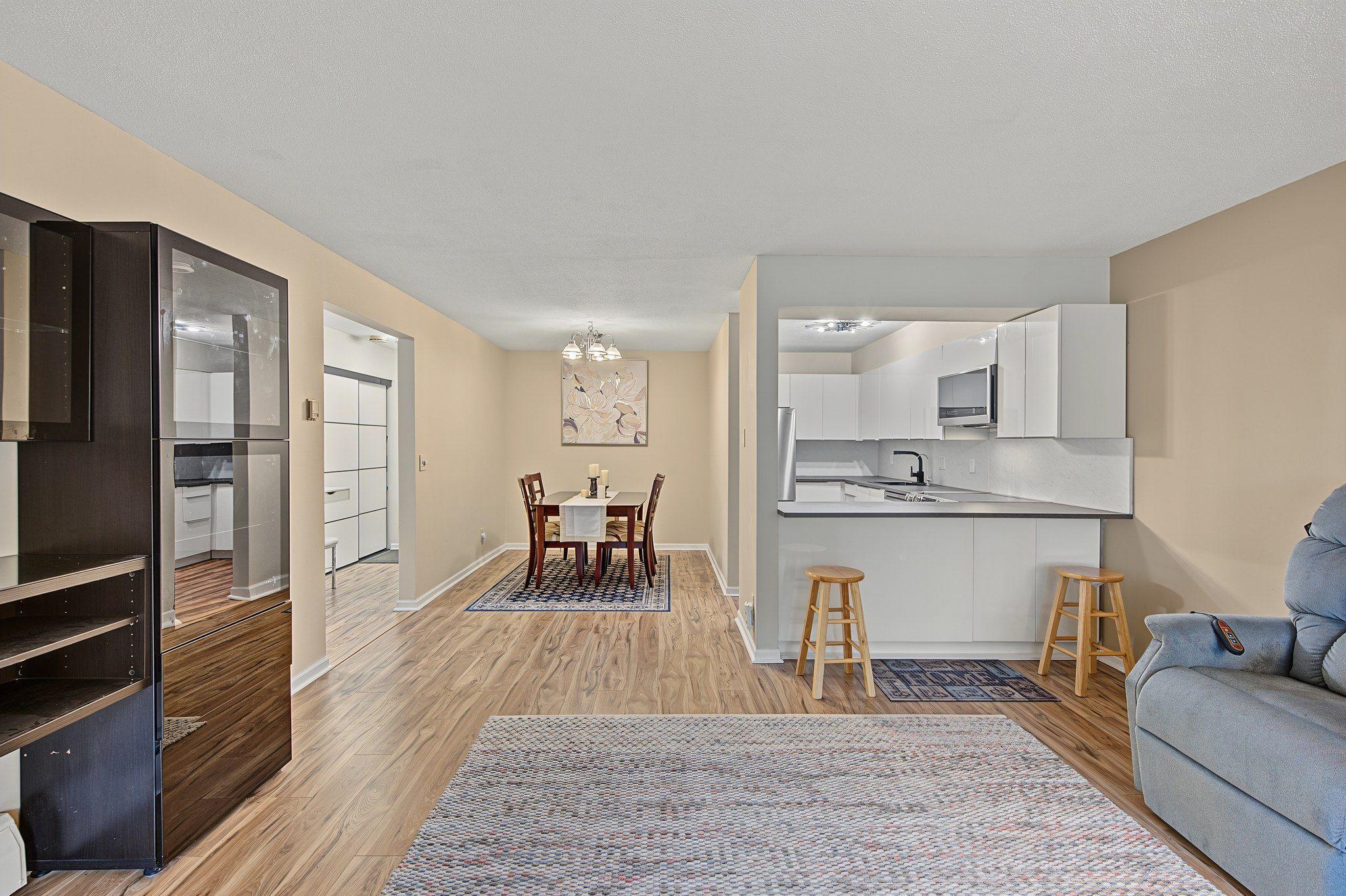 View of Residential at 3200 Virginia Avenue #215, Saint Louis Park MN 55426, Saint Louis Park (5 of 32) - Mike Wilen | Minnesota Team Real Estate