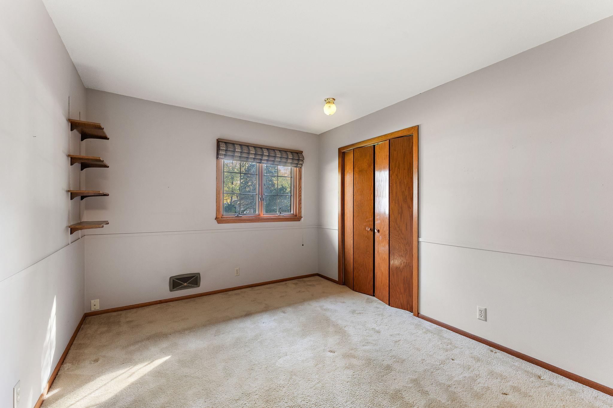 View of Residential at 13208 Penn Avenue, Burnsville MN 55337, Burnsville (17 of 28) - Mike Wilen | Minnesota Team Real Estate