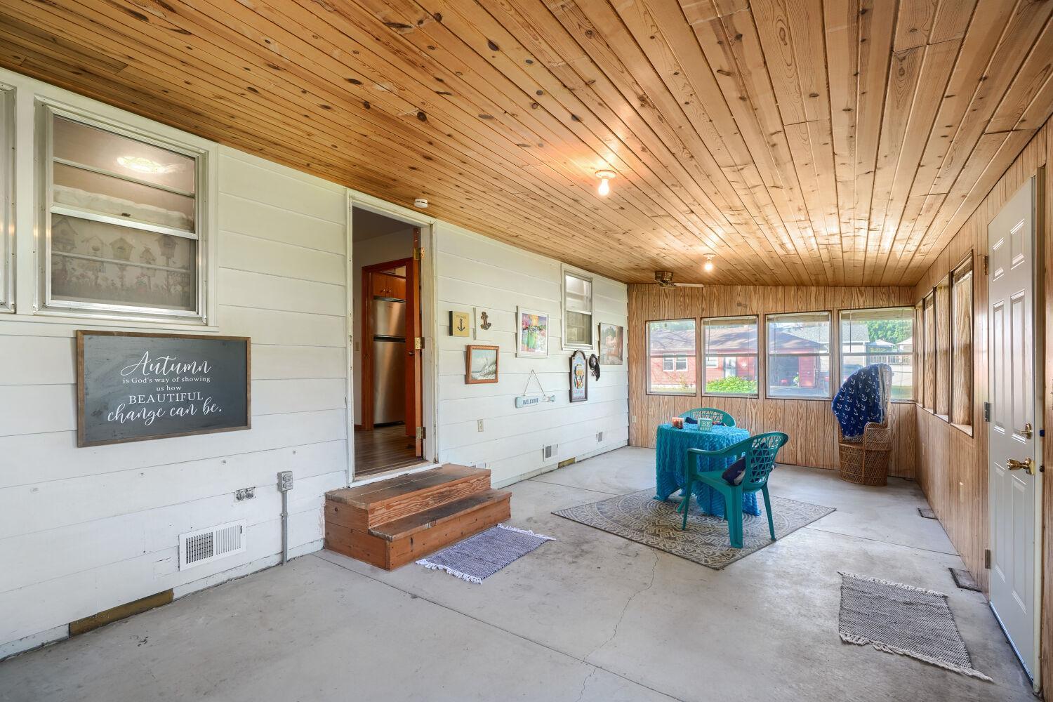 View of Residential at 830 5th Street, Hastings MN 55033, Hastings (12 of 18) - Mike Wilen | Minnesota Team Real Estate