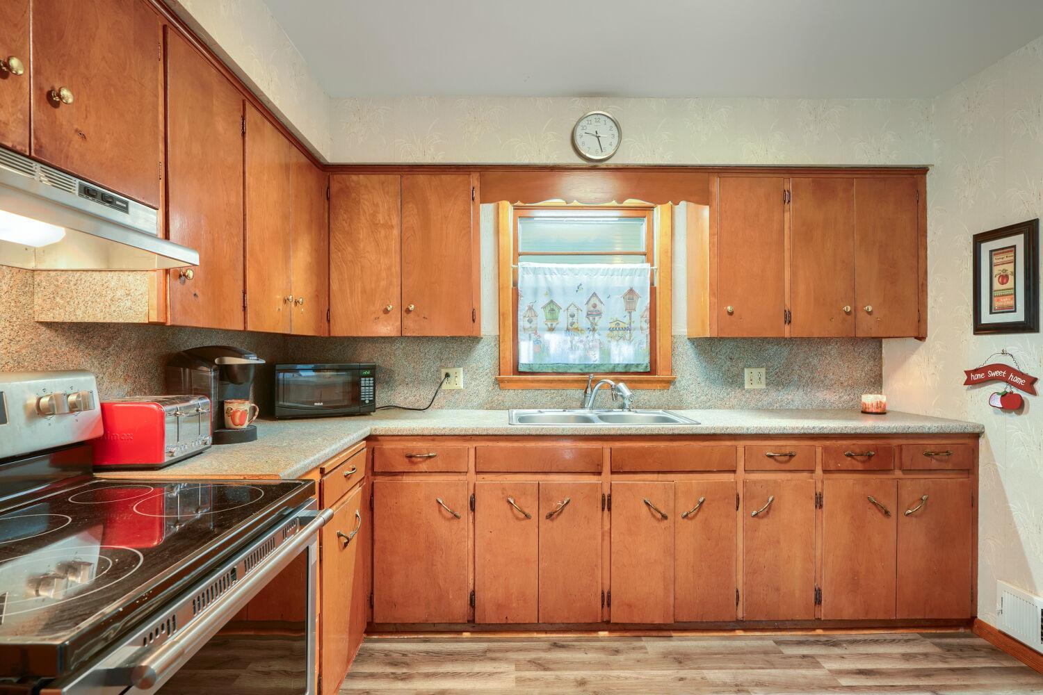 View of Residential at 830 5th Street, Hastings MN 55033, Hastings (7 of 18) - Mike Wilen | Minnesota Team Real Estate