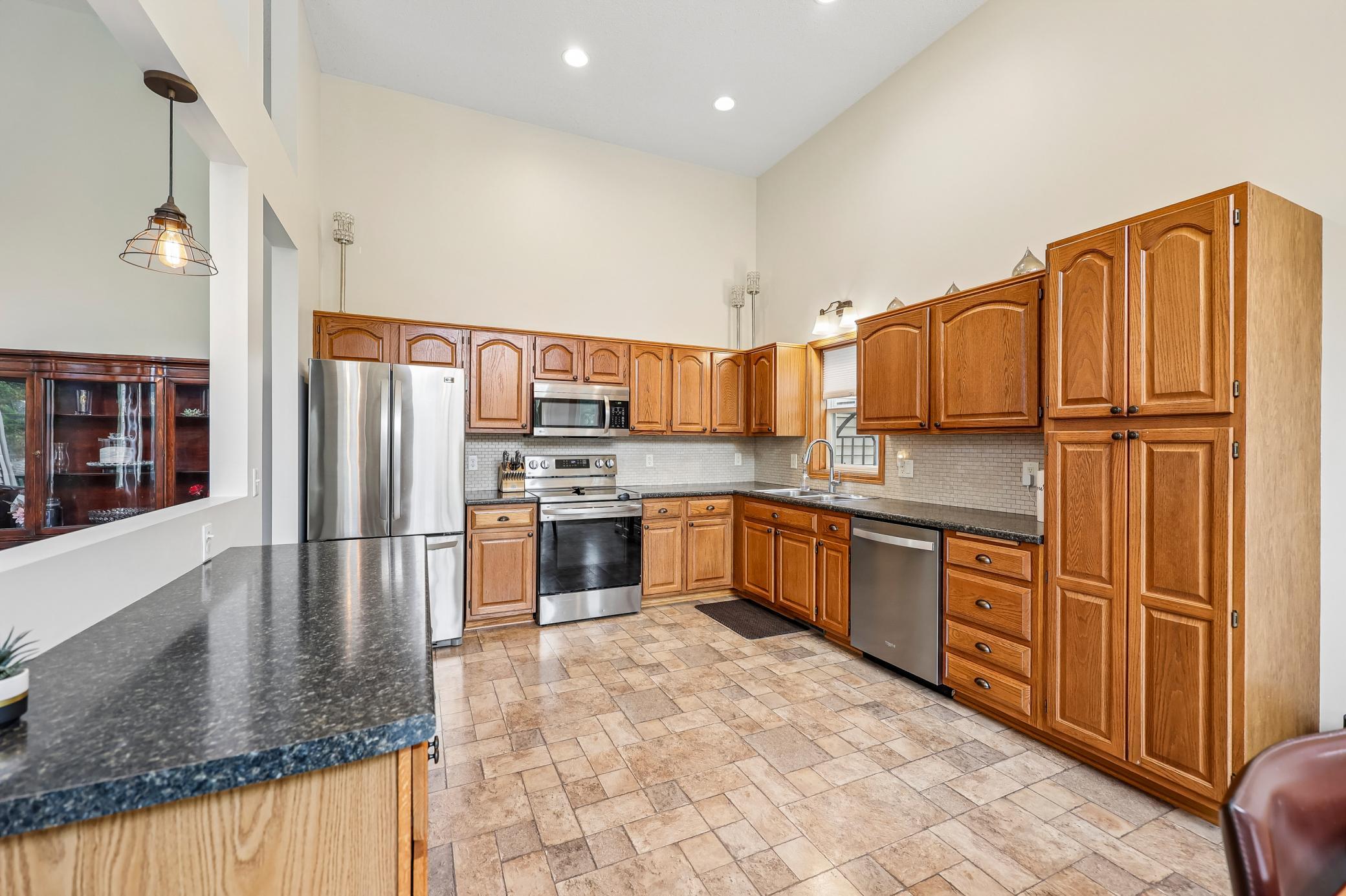 View of Residential at 16982 Georgetown Way, Lakeville MN 55068, Lakeville (3 of 68) - Mike Wilen | Minnesota Team Real Estate