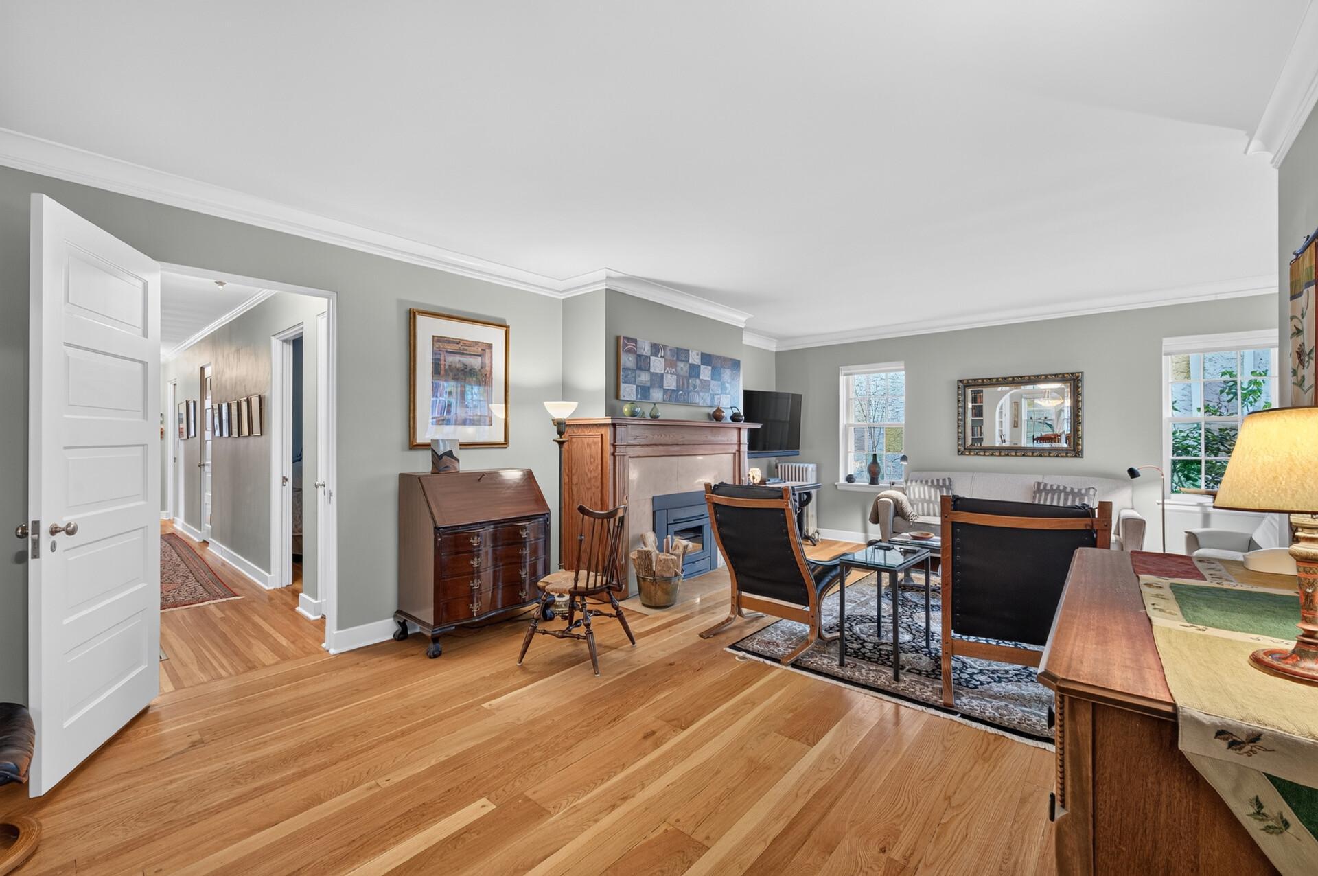 View of Residential at 2725 Irving Avenue #1, Minneapolis MN 55408, Minneapolis (12 of 43) - Mike Wilen | Minnesota Team Real Estate