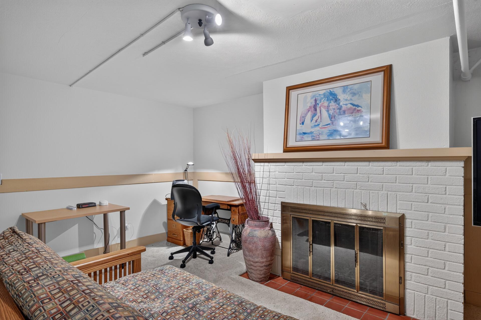 View of Residential at 2725 Irving Avenue #1, Minneapolis MN 55408, Minneapolis (31 of 43) - Mike Wilen | Minnesota Team Real Estate