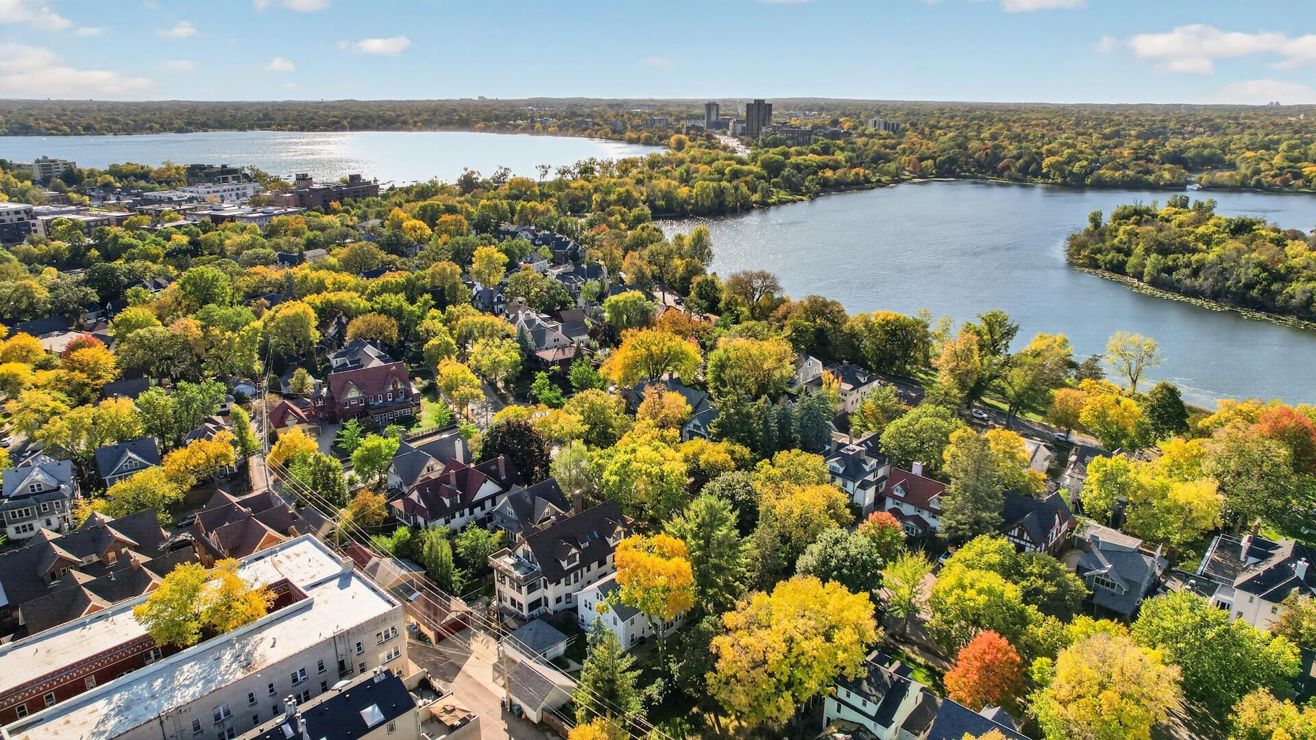 View of Residential at 2725 Irving Avenue #1, Minneapolis MN 55408, Minneapolis (40 of 43) - Mike Wilen | Minnesota Team Real Estate