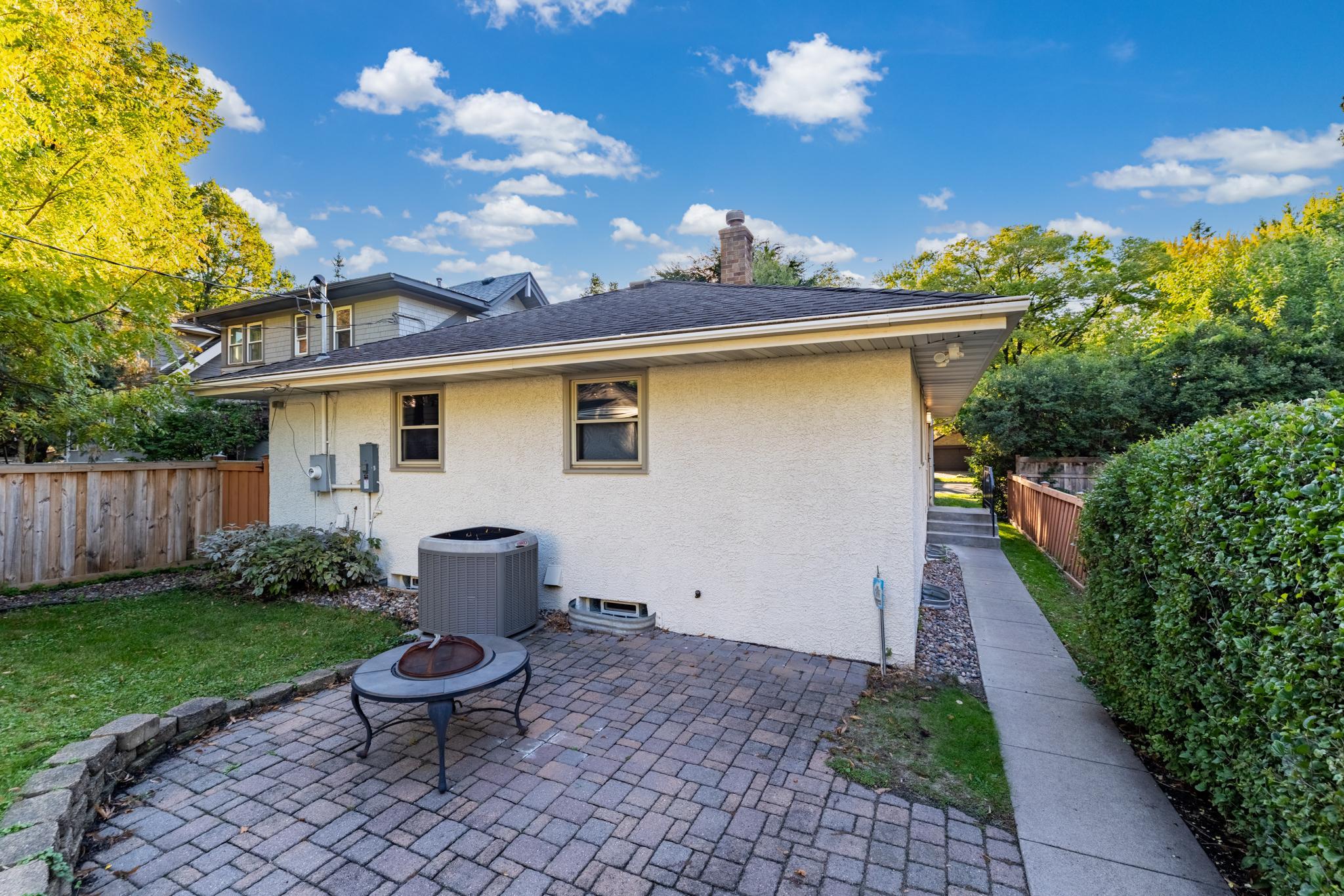 View of Residential at 176 Fairview Avenue, Saint Paul MN 55105, Saint Paul (30 of 33) - Mike Wilen | Minnesota Team Real Estate