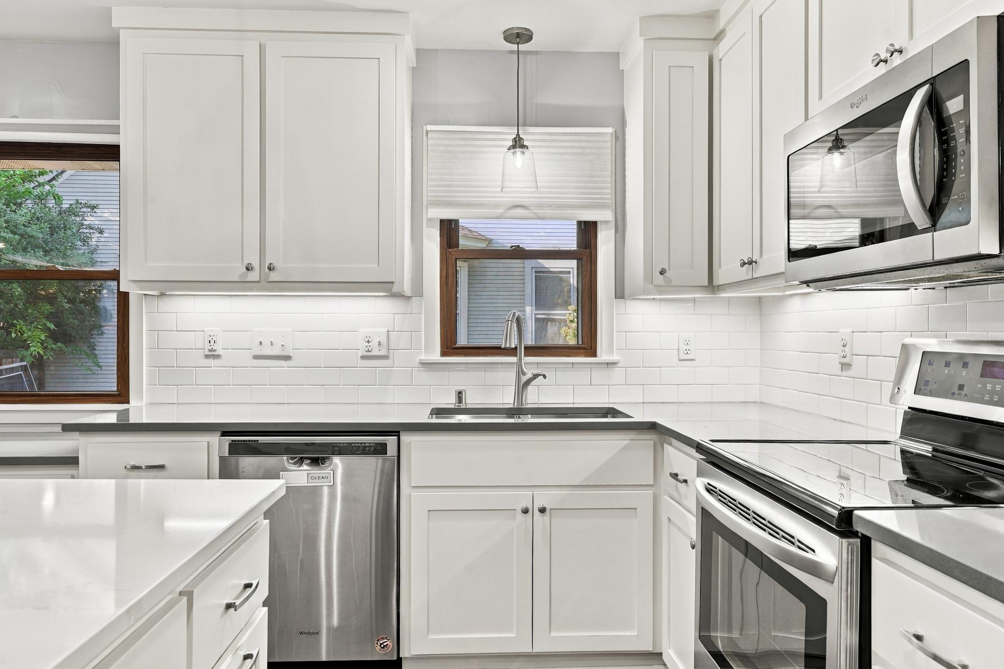 View of Residential at 176 Fairview Avenue, Saint Paul MN 55105, Saint Paul (11 of 33) - Mike Wilen | Minnesota Team Real Estate