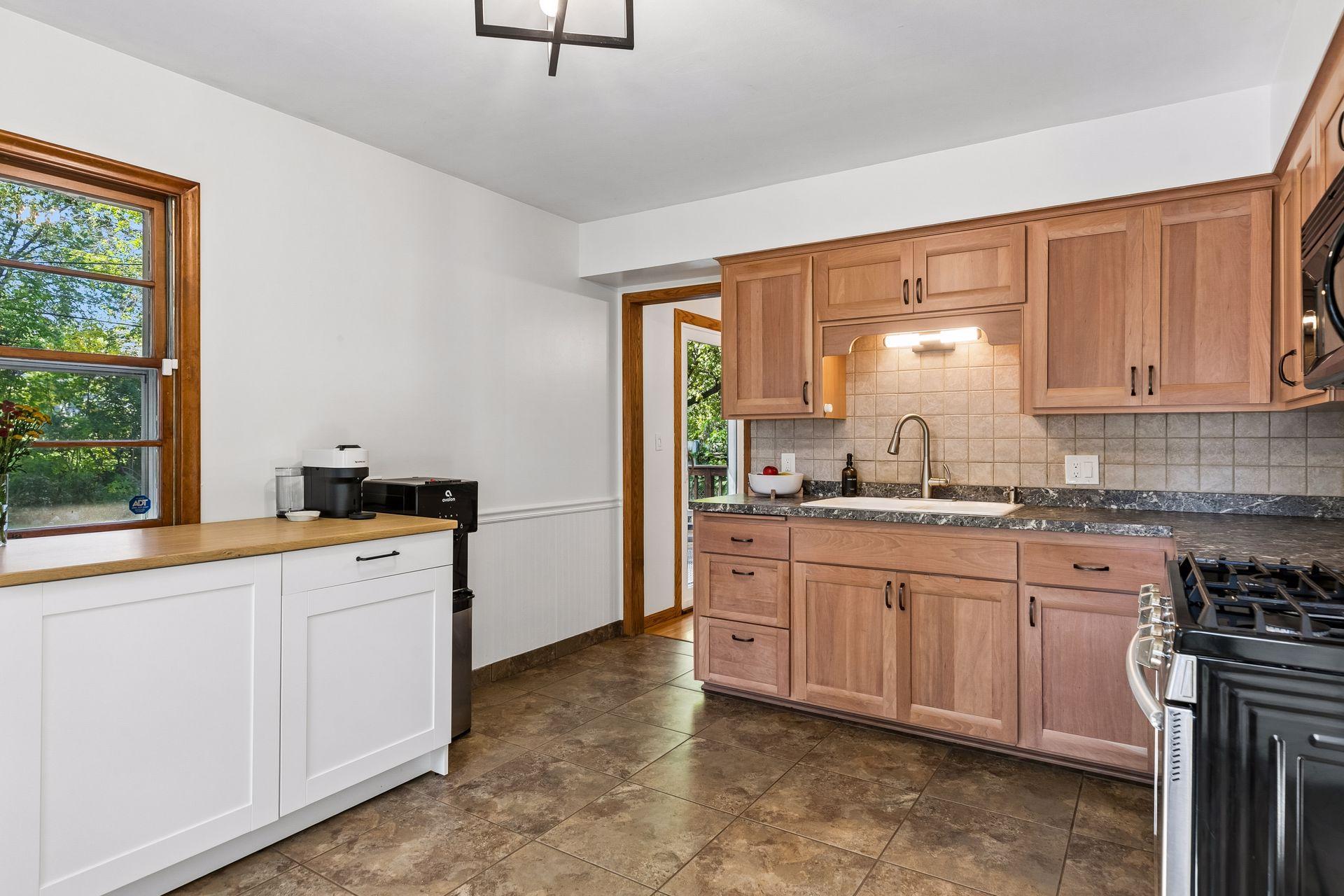 View of Residential at 4333 Diamond Drive, Eagan MN 55122, Eagan (9 of 27) - Mike Wilen | Minnesota Team Real Estate