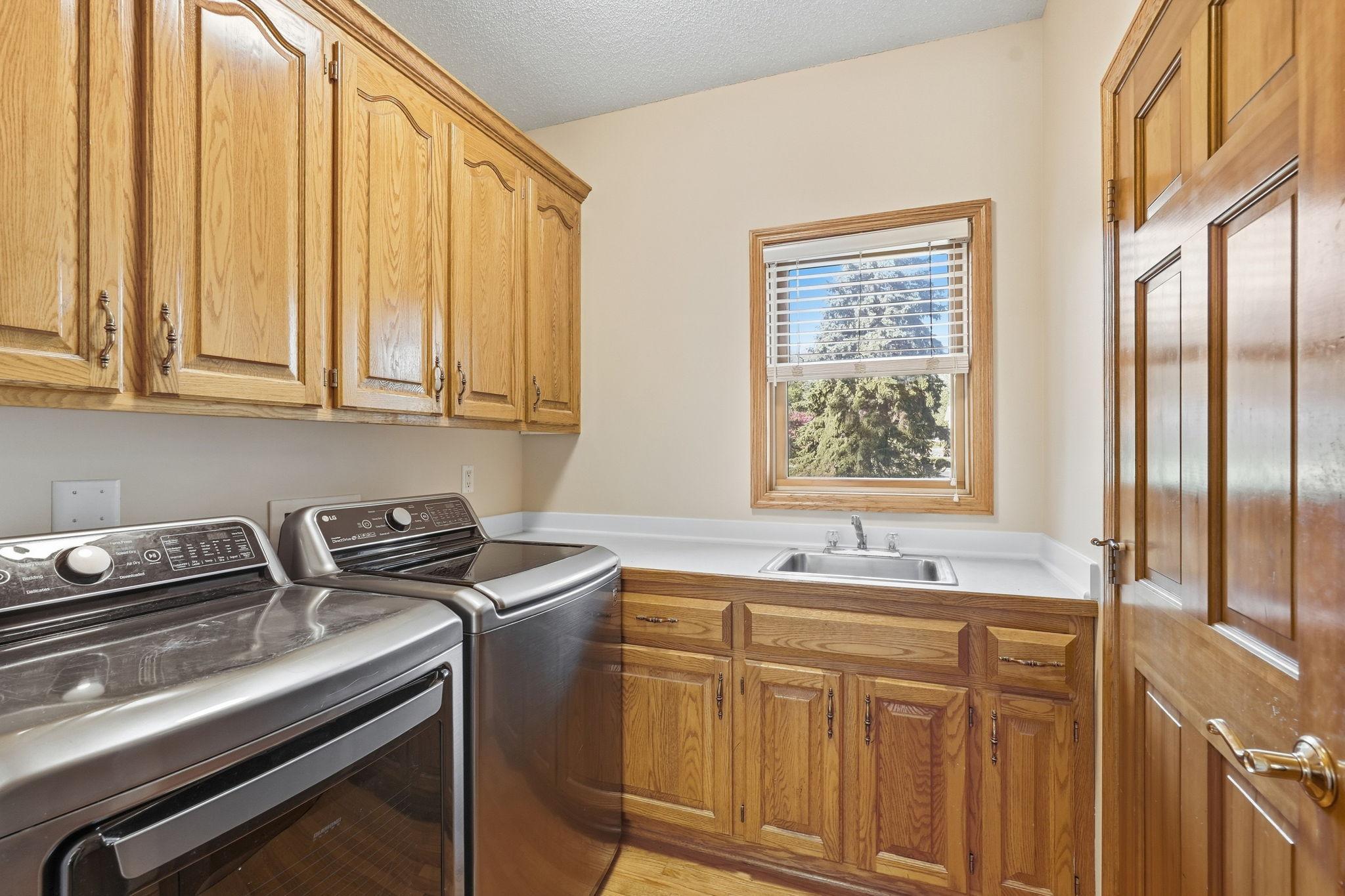 View of Residential at 975 Jewel Avenue, Lake Elmo MN 55042, Lake Elmo (32 of 48) - Mike Wilen | Minnesota Team Real Estate