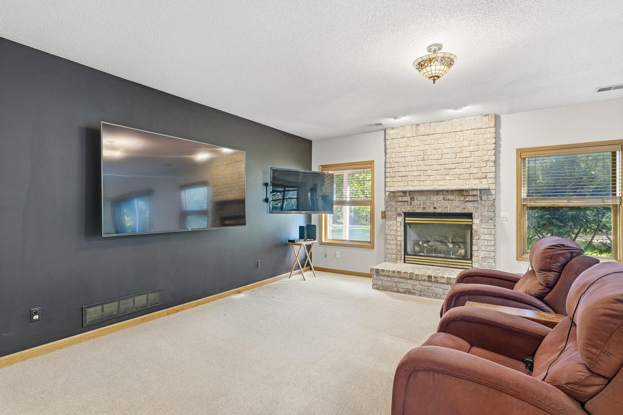 View of Residential at 975 Jewel Avenue, Lake Elmo MN 55042, Lake Elmo (30 of 48) - Mike Wilen | Minnesota Team Real Estate