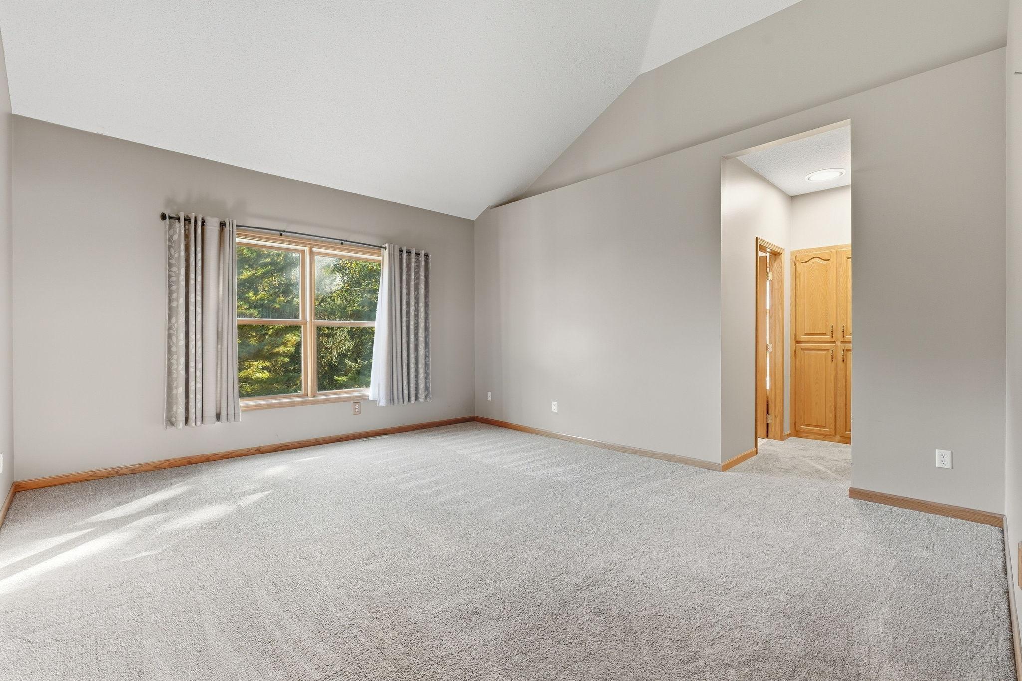 View of Residential at 975 Jewel Avenue, Lake Elmo MN 55042, Lake Elmo (23 of 48) - Mike Wilen | Minnesota Team Real Estate