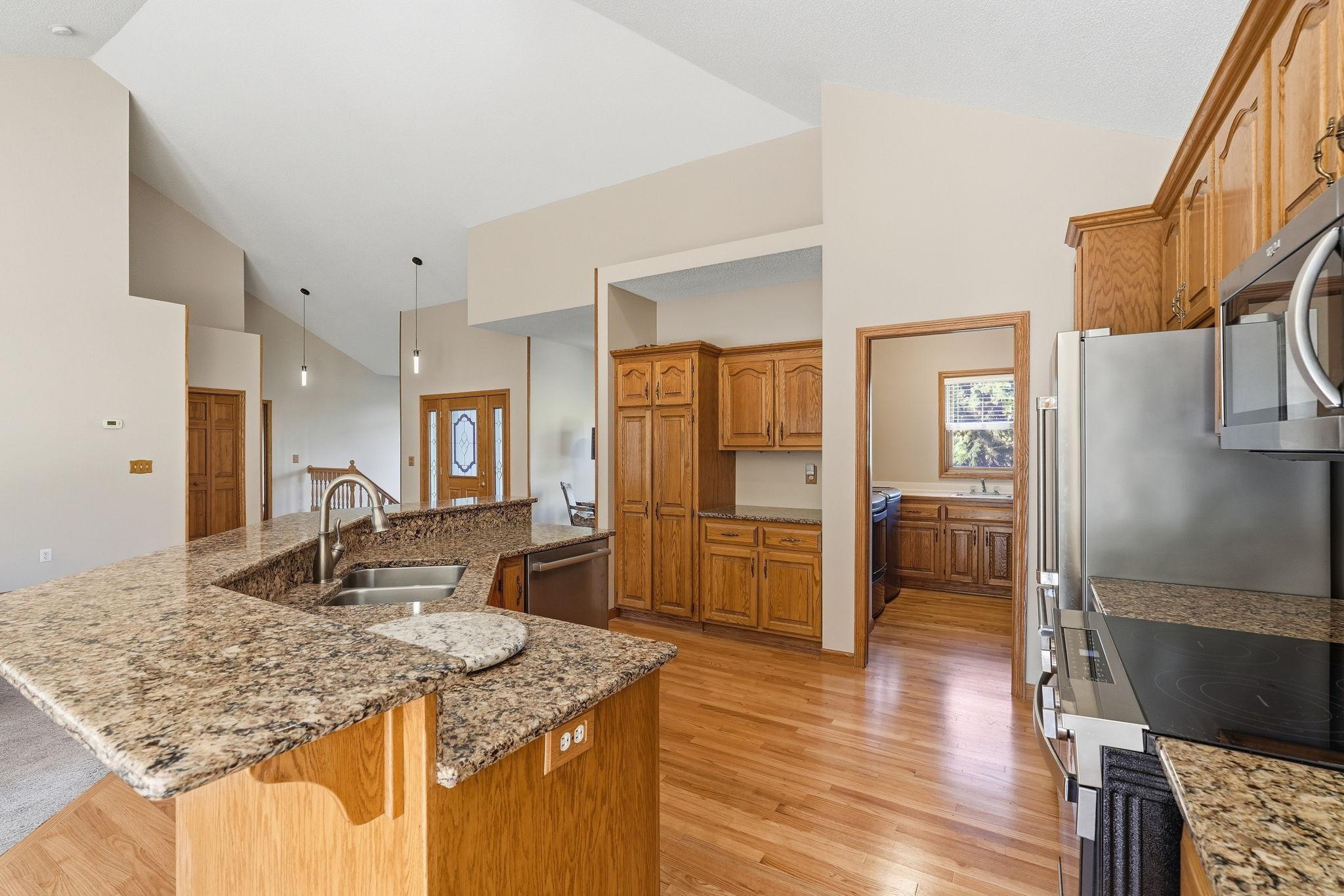 View of Residential at 975 Jewel Avenue, Lake Elmo MN 55042, Lake Elmo (18 of 48) - Mike Wilen | Minnesota Team Real Estate