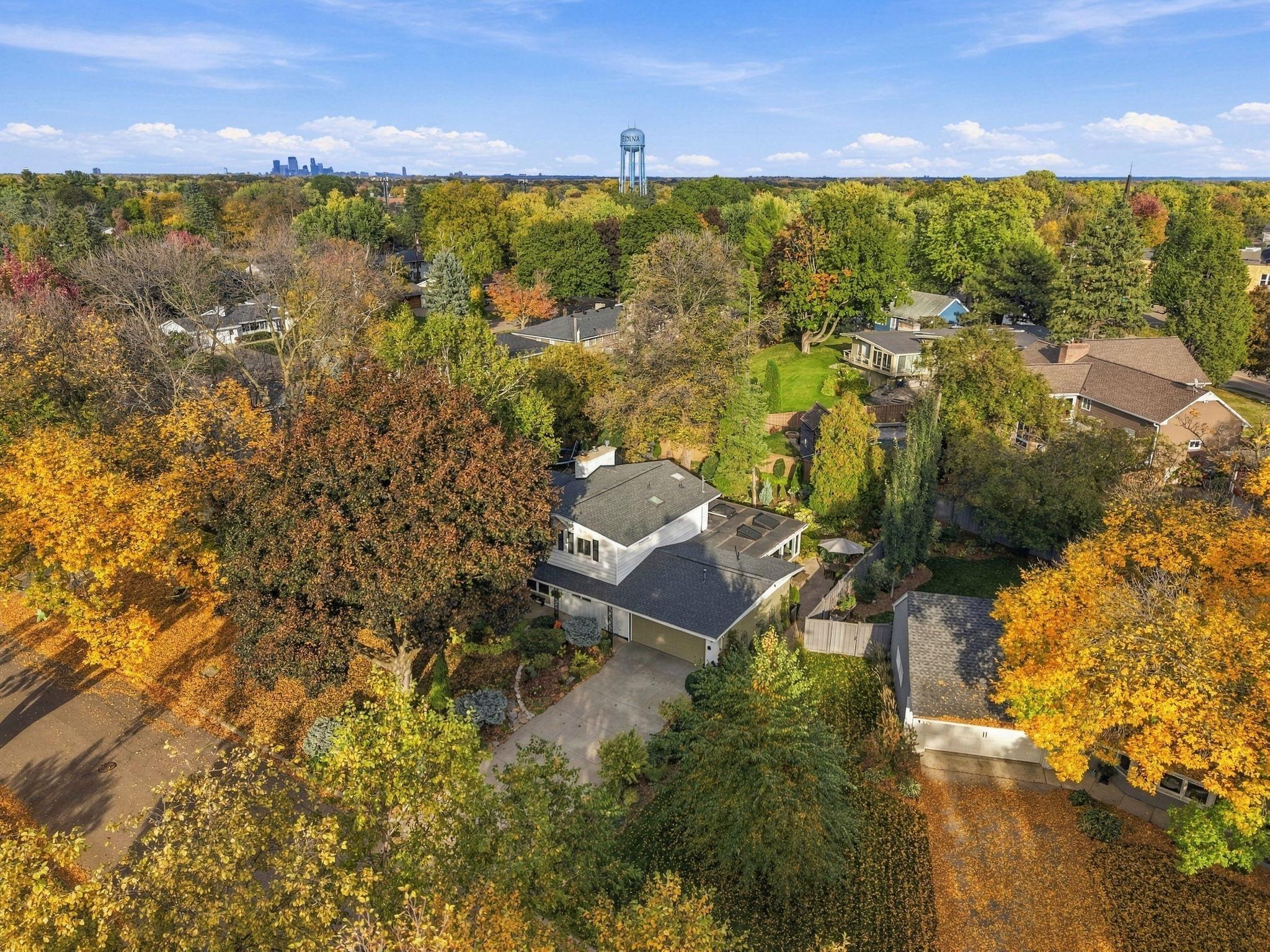 View of Residential at 6109 Tingdale Avenue, Edina MN 55436, Edina (109 of 139) - Mike Wilen | Minnesota Team Real Estate