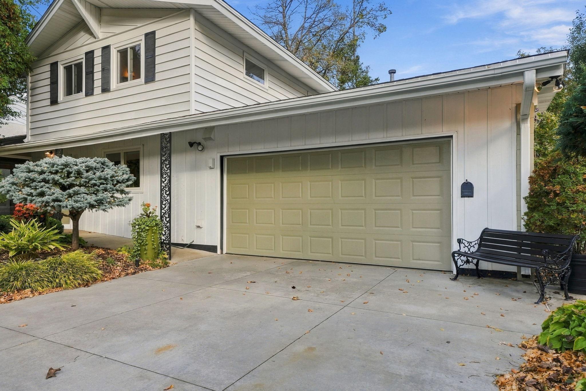 View of Residential at 6109 Tingdale Avenue, Edina MN 55436, Edina (82 of 139) - Mike Wilen | Minnesota Team Real Estate