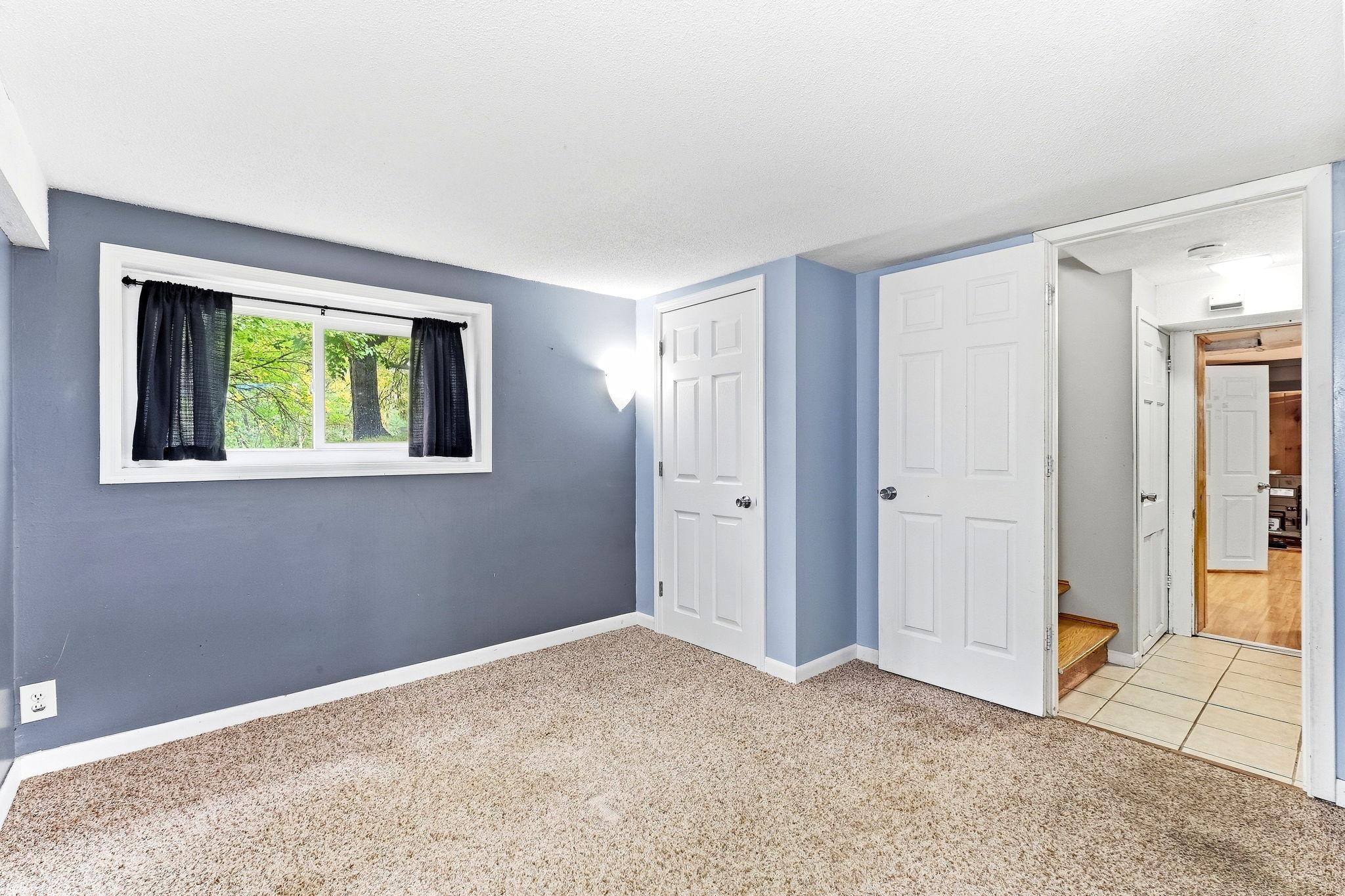 View of Residential at 817 Kenwood Lane, Maplewood MN 55117, Maplewood (19 of 33) - Mike Wilen | Minnesota Team Real Estate