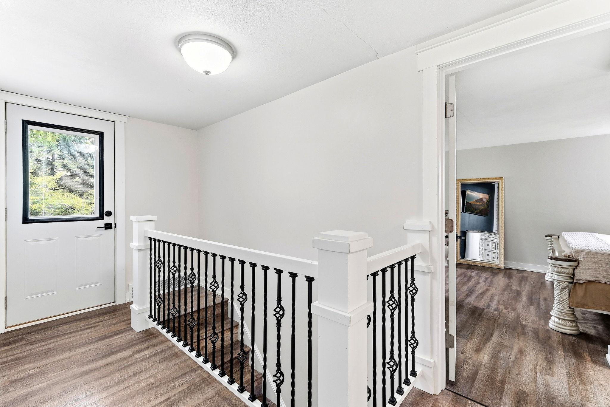 View of Residential at 817 Kenwood Lane, Maplewood MN 55117, Maplewood (11 of 33) - Mike Wilen | Minnesota Team Real Estate