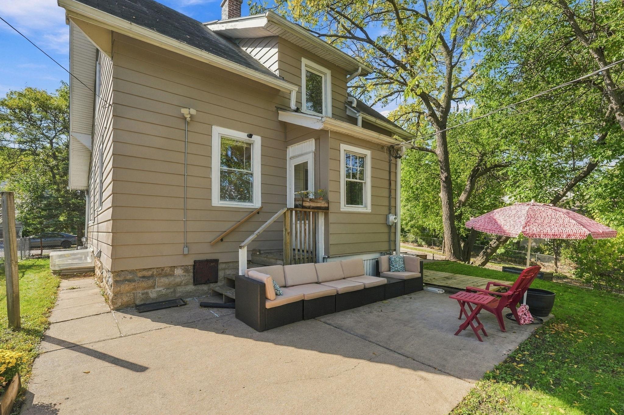 View of Residential at 211 Morton Street, Saint Paul MN 55107, Saint Paul (23 of 26) - Mike Wilen | Minnesota Team Real Estate