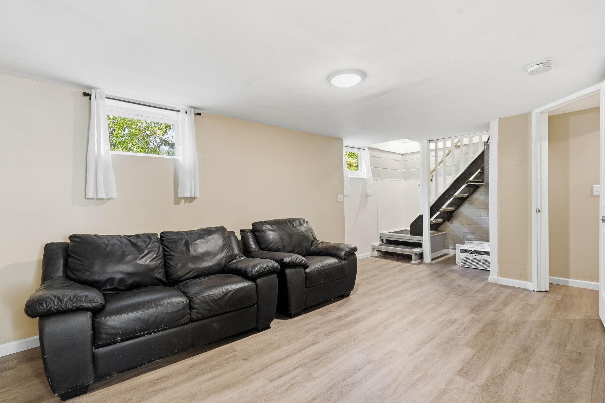 View of Residential at 211 Morton Street, Saint Paul MN 55107, Saint Paul (16 of 26) - Mike Wilen | Minnesota Team Real Estate