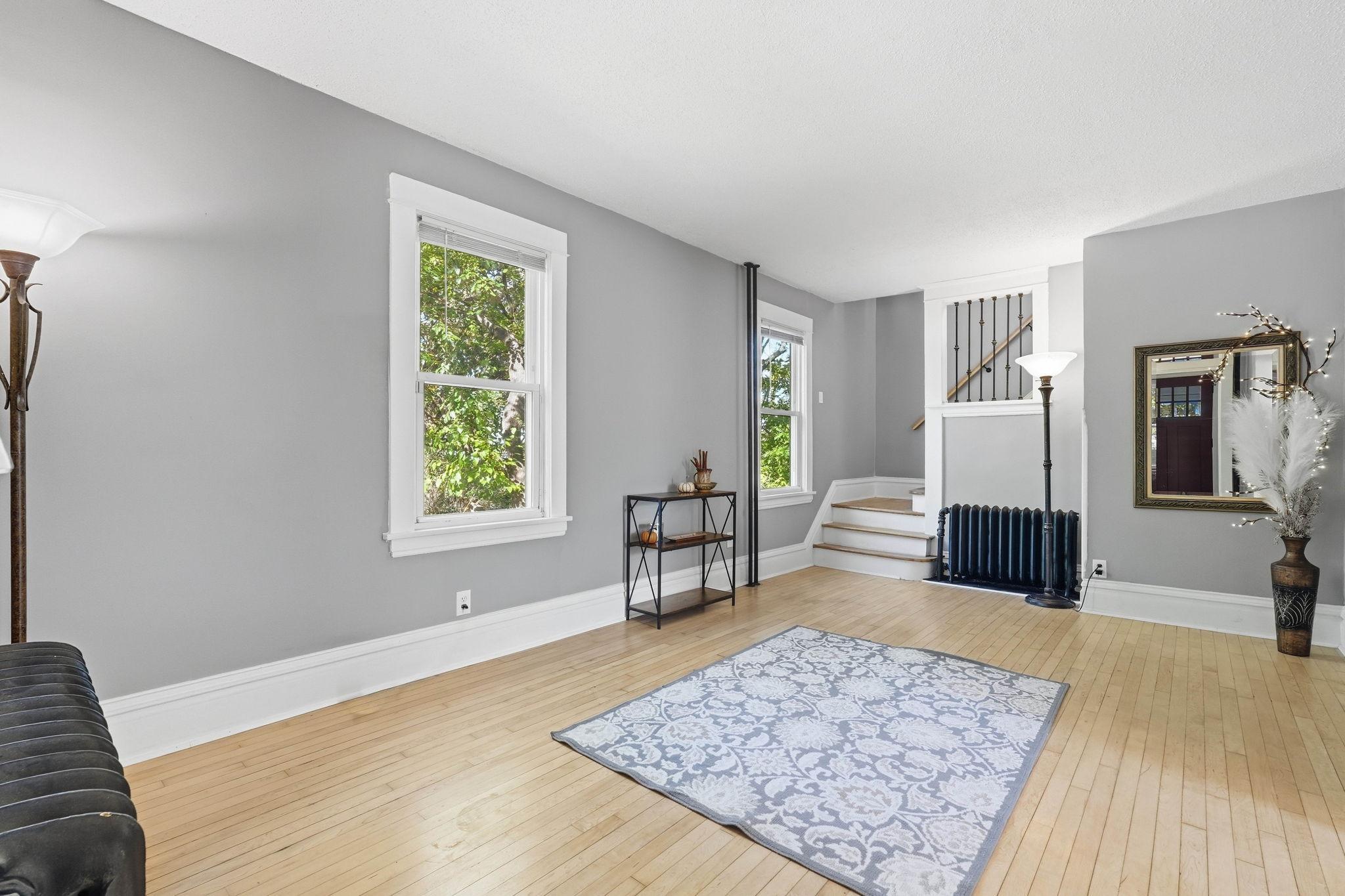 View of Residential at 211 Morton Street, Saint Paul MN 55107, Saint Paul (7 of 26) - Mike Wilen | Minnesota Team Real Estate