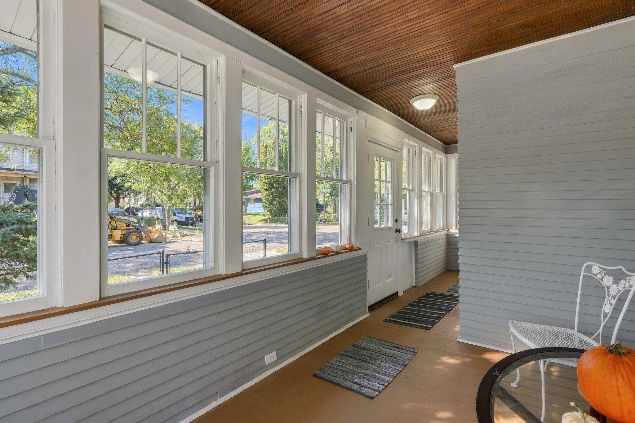 View of Residential at 211 Morton Street, Saint Paul MN 55107, Saint Paul (4 of 26) - Mike Wilen | Minnesota Team Real Estate