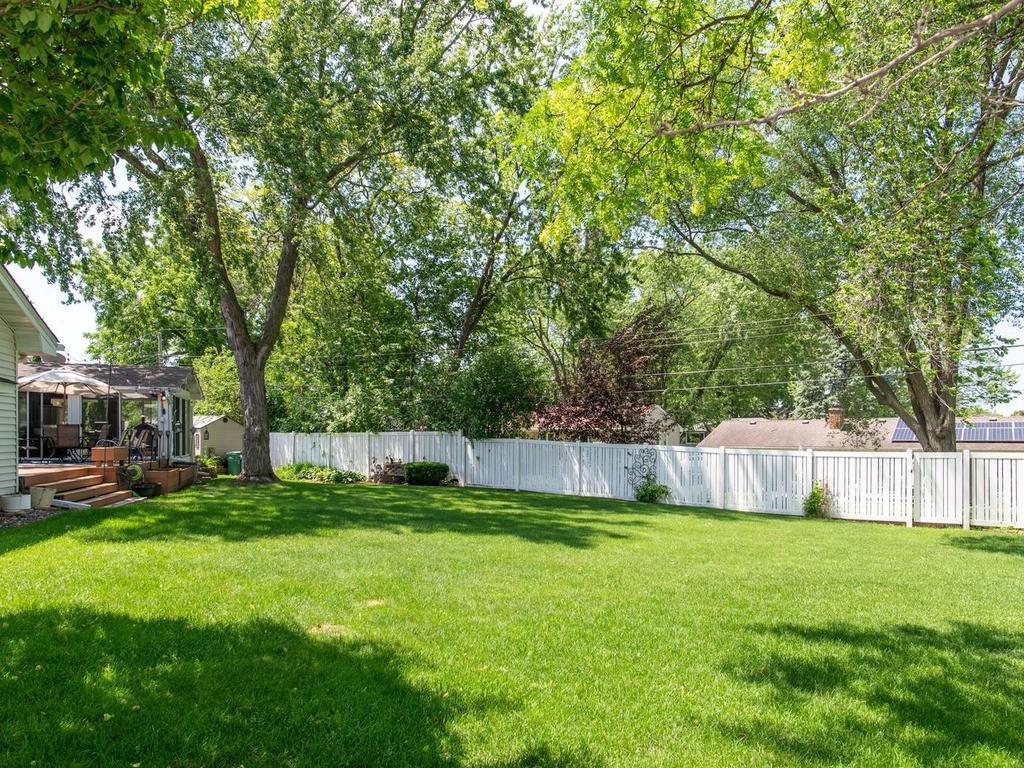 View of Residential at 3433 Gettysburg Avenue, New Hope MN 55427, New Hope (42 of 45) - Mike Wilen | Minnesota Team Real Estate