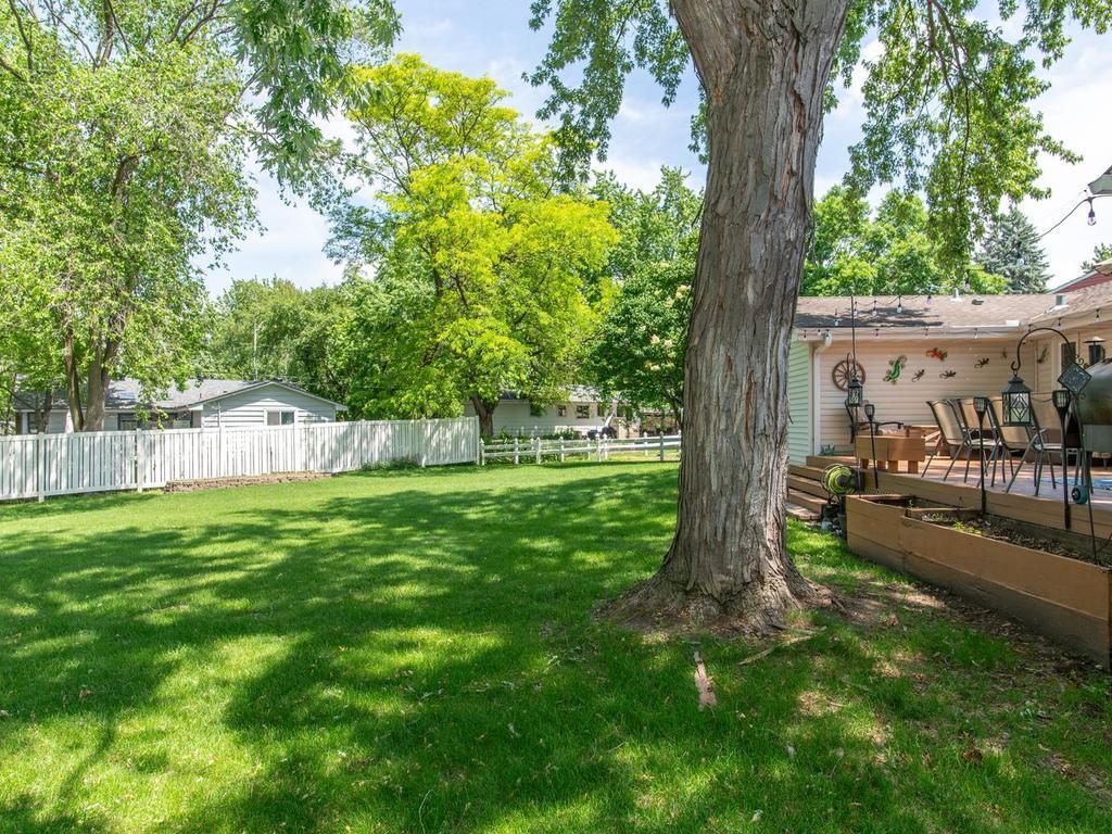 View of Residential at 3433 Gettysburg Avenue, New Hope MN 55427, New Hope (37 of 45) - Mike Wilen | Minnesota Team Real Estate