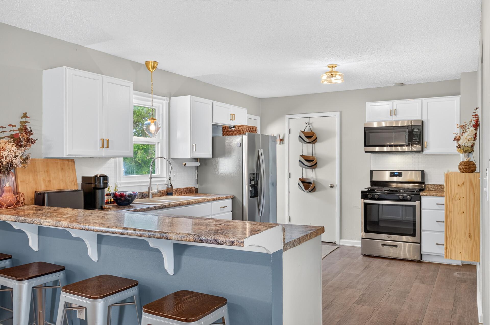 View of Residential at 943 Blackoaks Lane, Anoka MN 55303, Anoka (16 of 59) - Mike Wilen | Minnesota Team Real Estate