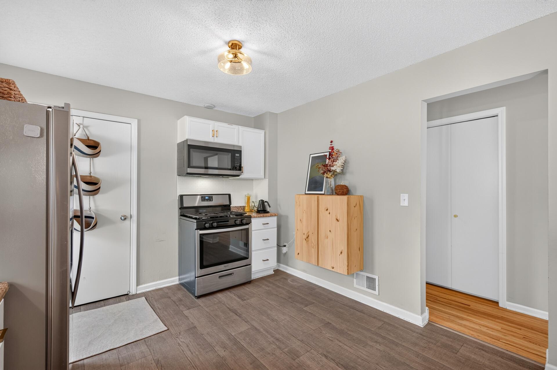 View of Residential at 943 Blackoaks Lane, Anoka MN 55303, Anoka (23 of 59) - Mike Wilen | Minnesota Team Real Estate