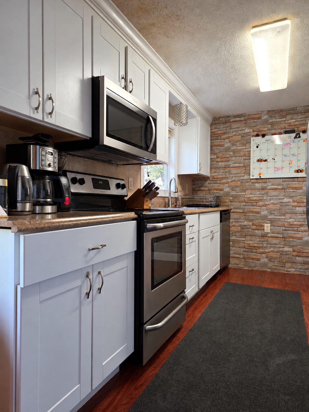 View of Residential at 3913 52nd Avenue, Brooklyn Center MN 55429, Brooklyn Center (4 of 16) - Mike Wilen | Minnesota Team Real Estate