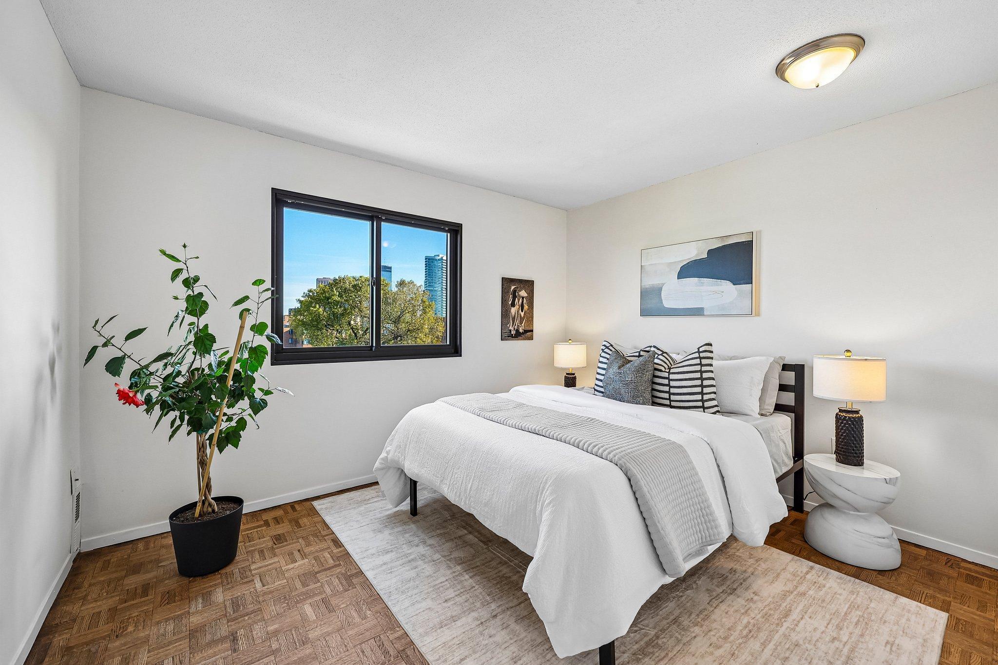View of Residential at 400 Groveland Avenue #611, Minneapolis MN 55403, Minneapolis (18 of 49) - Mike Wilen | Minnesota Team Real Estate