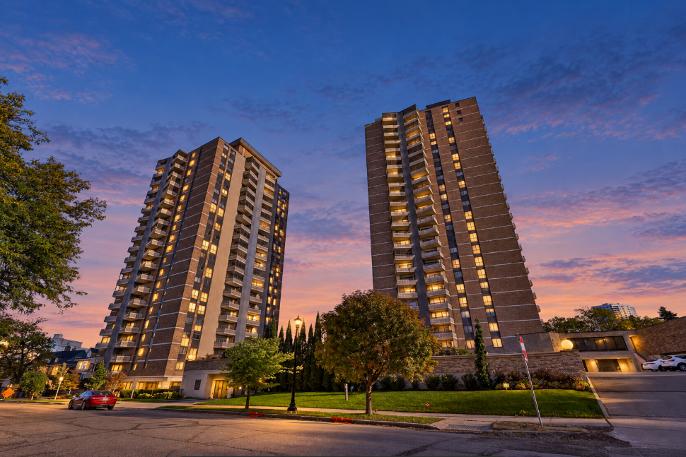 View of Residential at 400 Groveland Avenue #611, Minneapolis MN 55403, Minneapolis (48 of 49) - Mike Wilen | Minnesota Team Real Estate