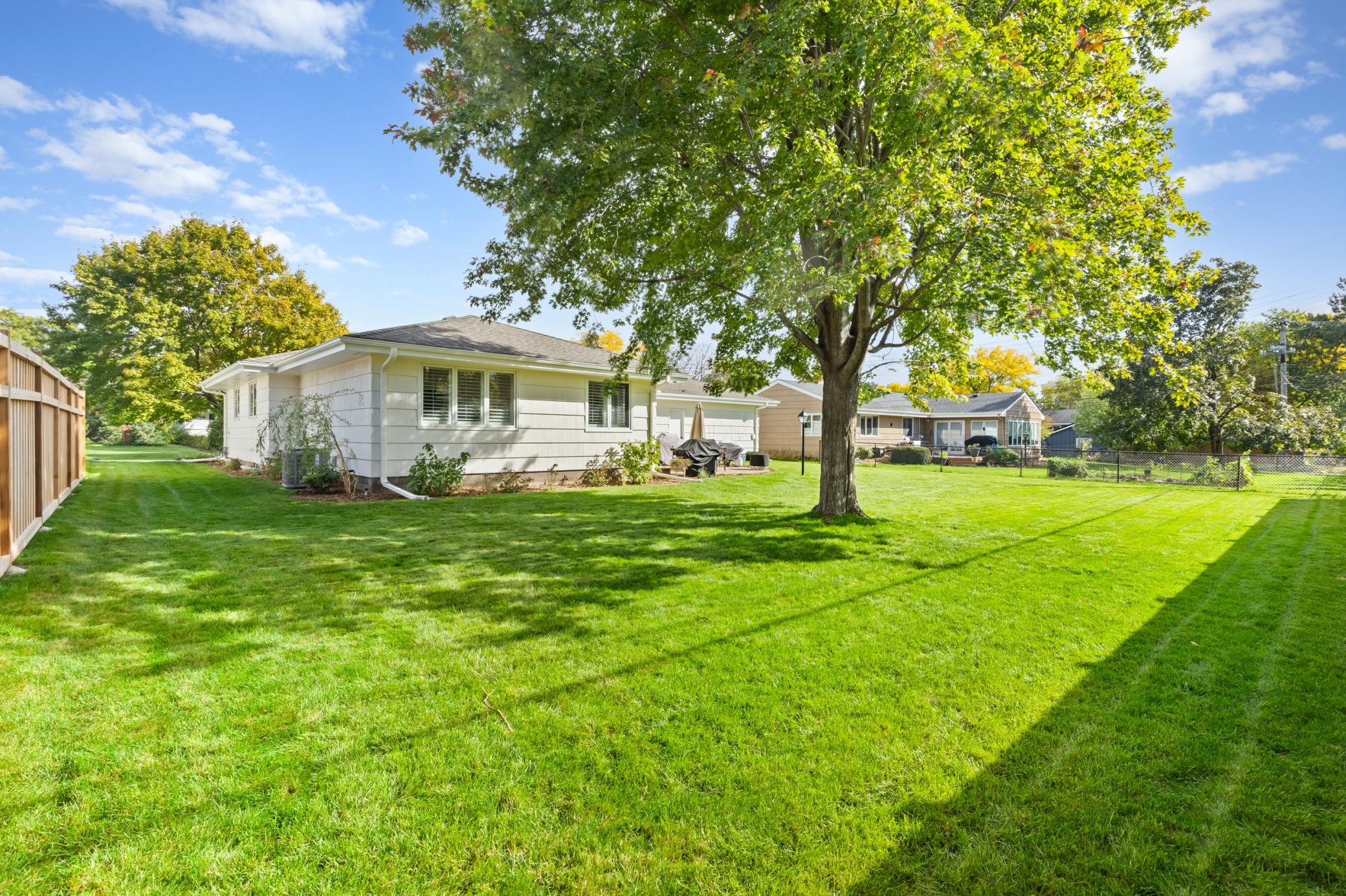 View of Residential at 7132 Glouchester Avenue, Edina MN 55435, Edina (33 of 41) - Mike Wilen | Minnesota Team Real Estate