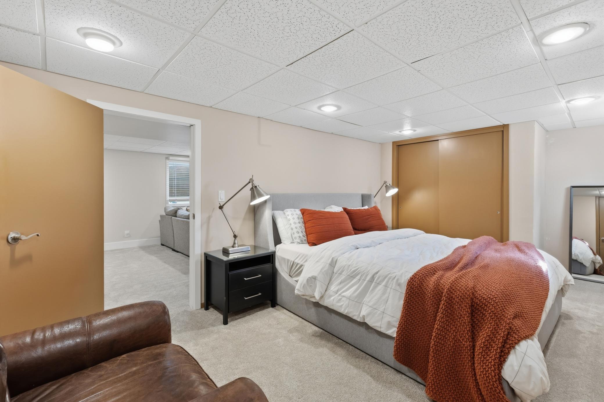 View of Residential at 7132 Glouchester Avenue, Edina MN 55435, Edina (29 of 41) - Mike Wilen | Minnesota Team Real Estate