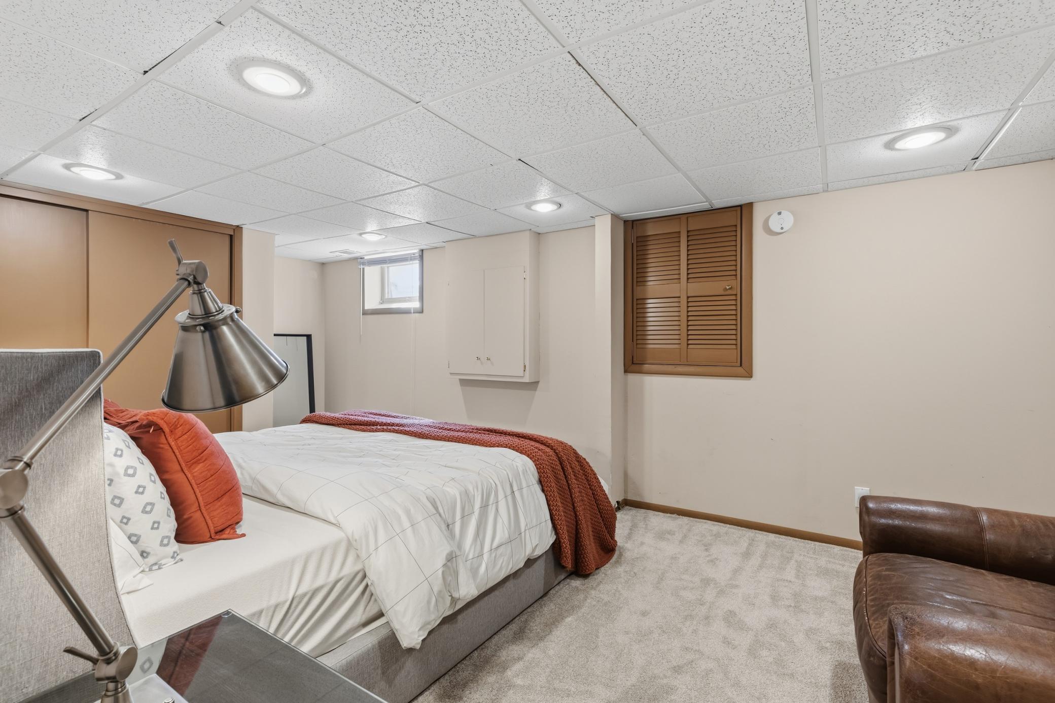 View of Residential at 7132 Glouchester Avenue, Edina MN 55435, Edina (28 of 41) - Mike Wilen | Minnesota Team Real Estate