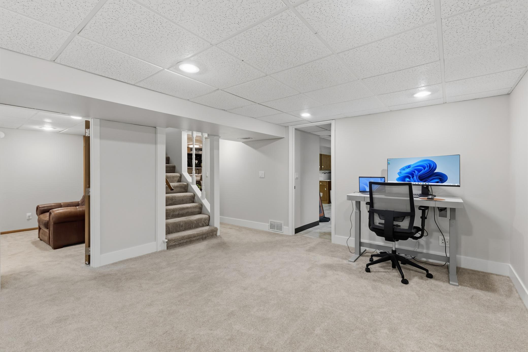 View of Residential at 7132 Glouchester Avenue, Edina MN 55435, Edina (24 of 41) - Mike Wilen | Minnesota Team Real Estate
