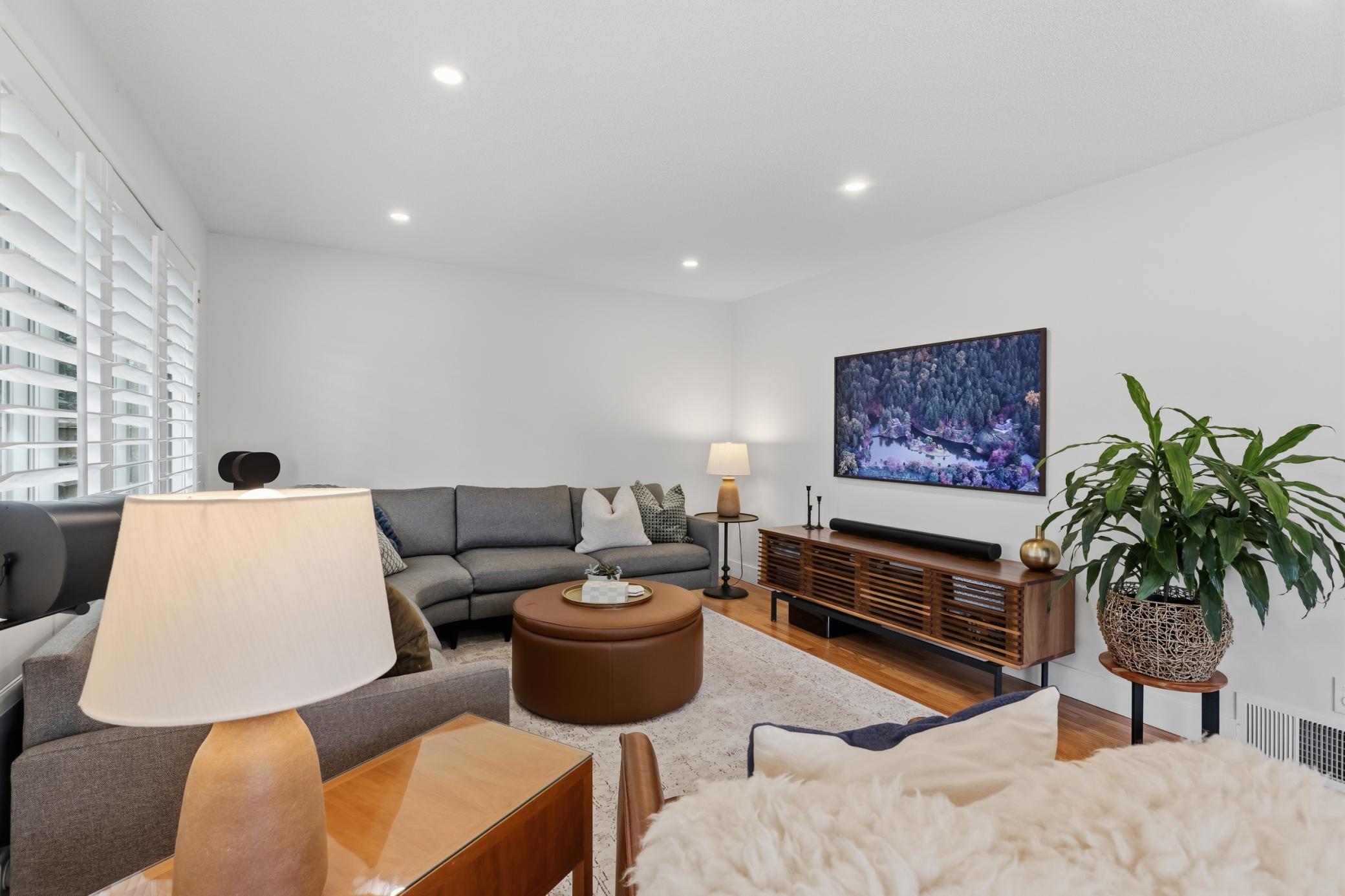View of Residential at 7132 Glouchester Avenue, Edina MN 55435, Edina (17 of 41) - Mike Wilen | Minnesota Team Real Estate