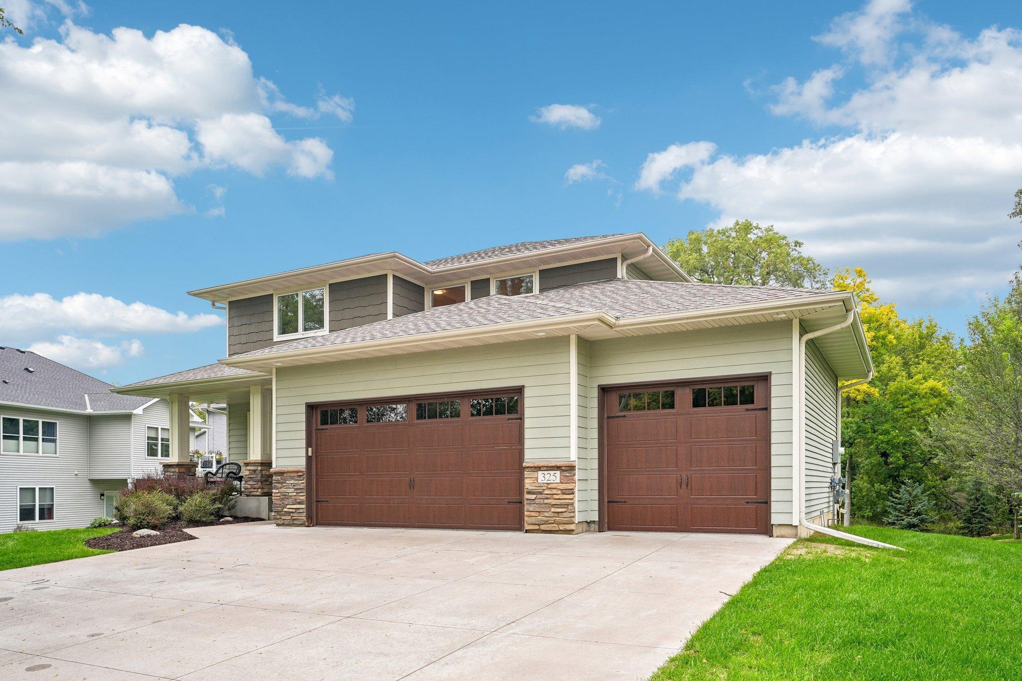 View of Residential at 325 County Road B, Roseville MN 55113, Roseville (5 of 73) - Mike Wilen | Minnesota Team Real Estate