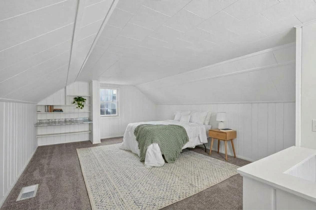 View of Residential at 3305 Zarthan Avenue, Saint Louis Park MN 55416, Saint Louis Park (12 of 25) - Mike Wilen | Minnesota Team Real Estate