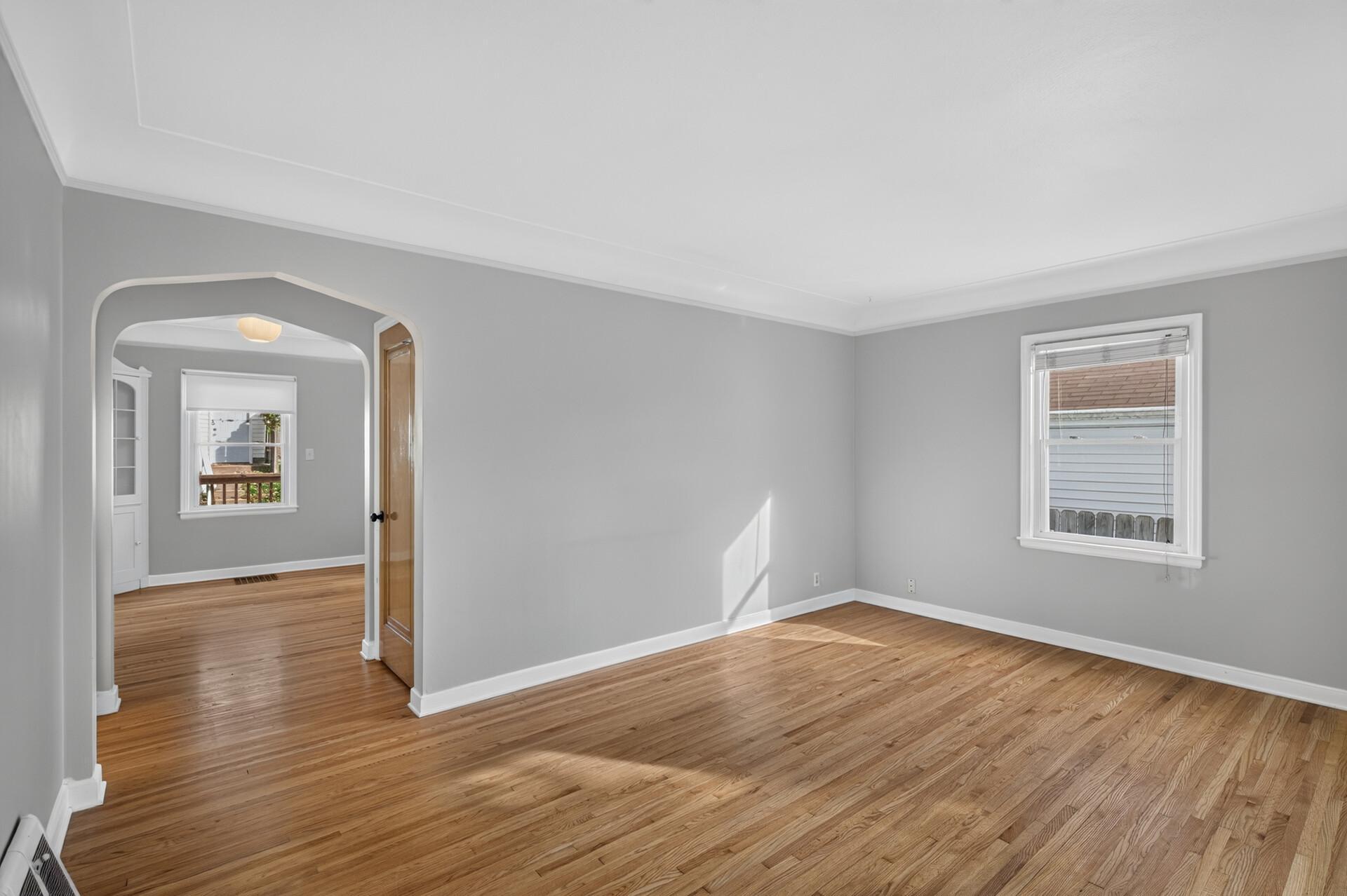 View of Residential at 3305 Zarthan Avenue, Saint Louis Park MN 55416, Saint Louis Park (3 of 25) - Mike Wilen | Minnesota Team Real Estate